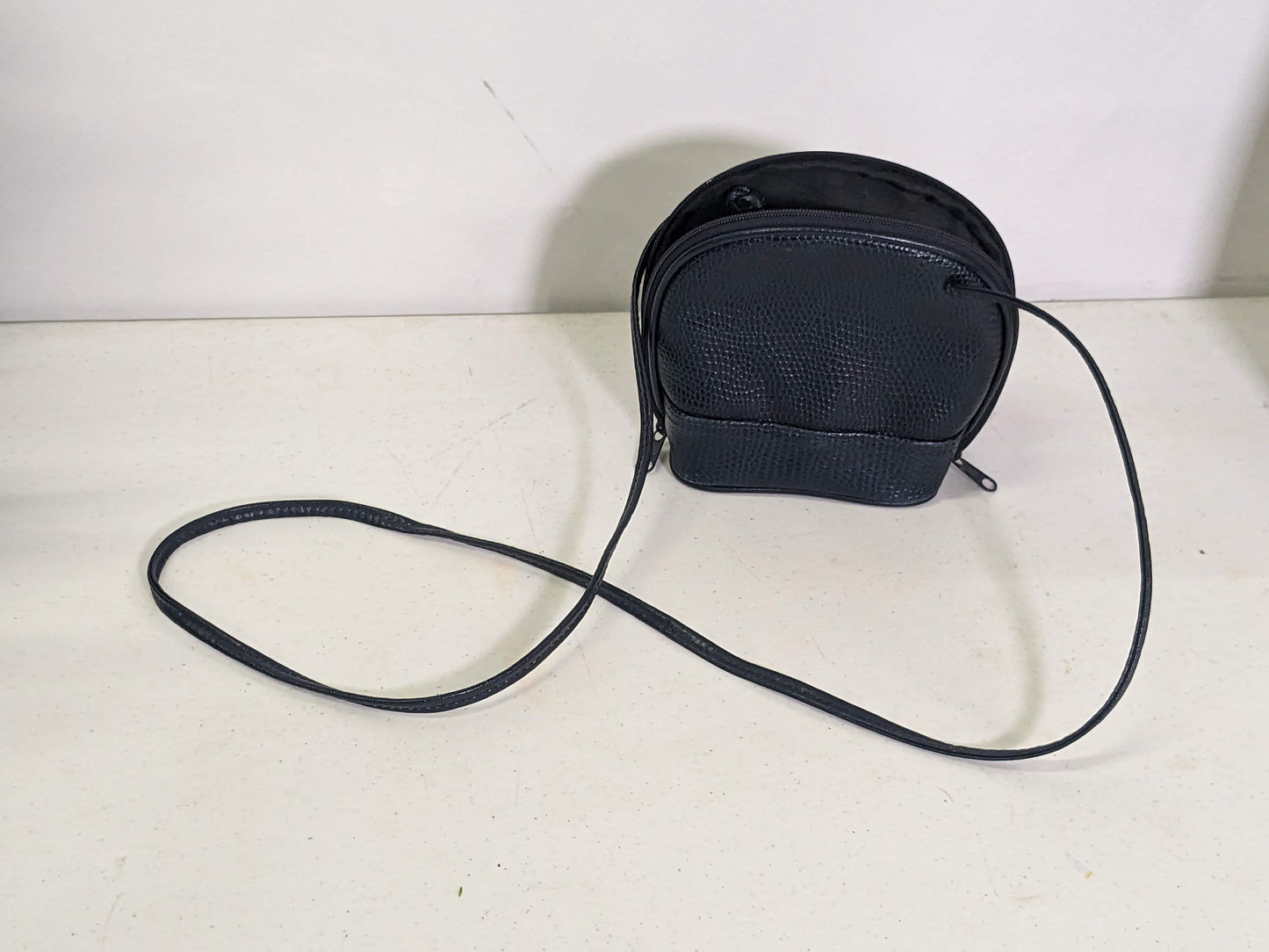 TONI LEATHER BAG Vintage Crossbody Shoulder Purse