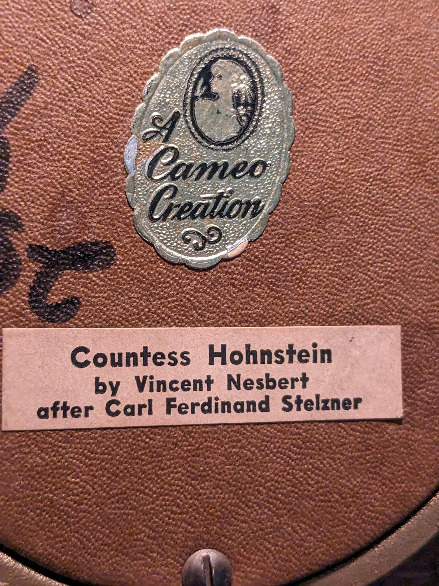 Countess Hohnstein (Vintage Cameo Creations Framed Art) by Vincent Nesbert/Carl Ferdinand