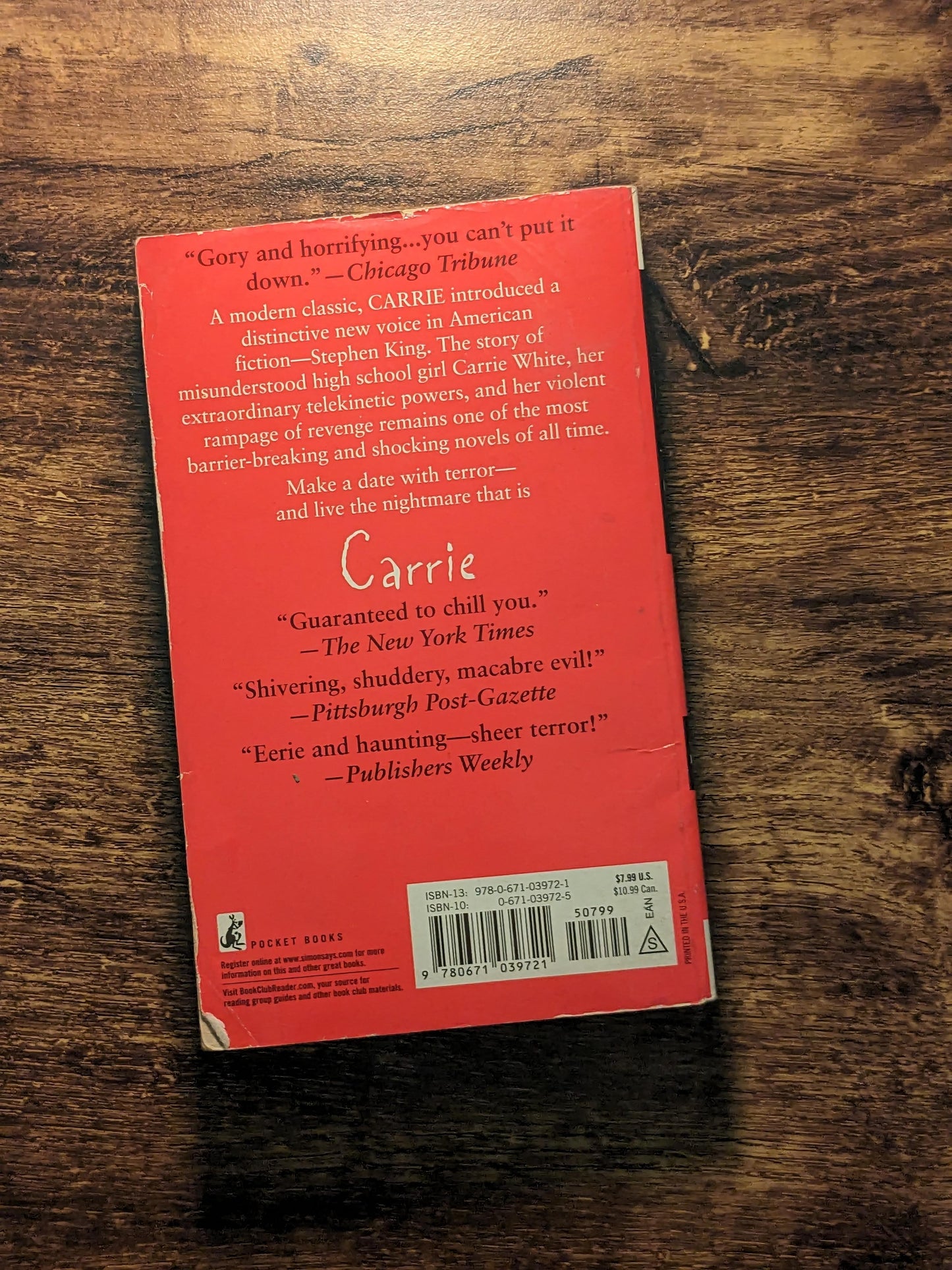 Carrie (Vintage Paperback) by Stephen King
