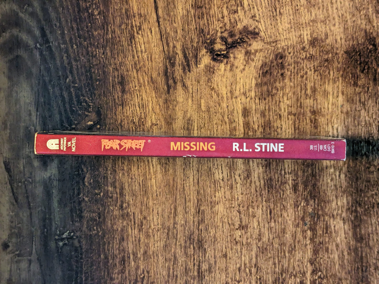 Missing (Fear Street #4) by R.L. Stine - Vintage Paperback