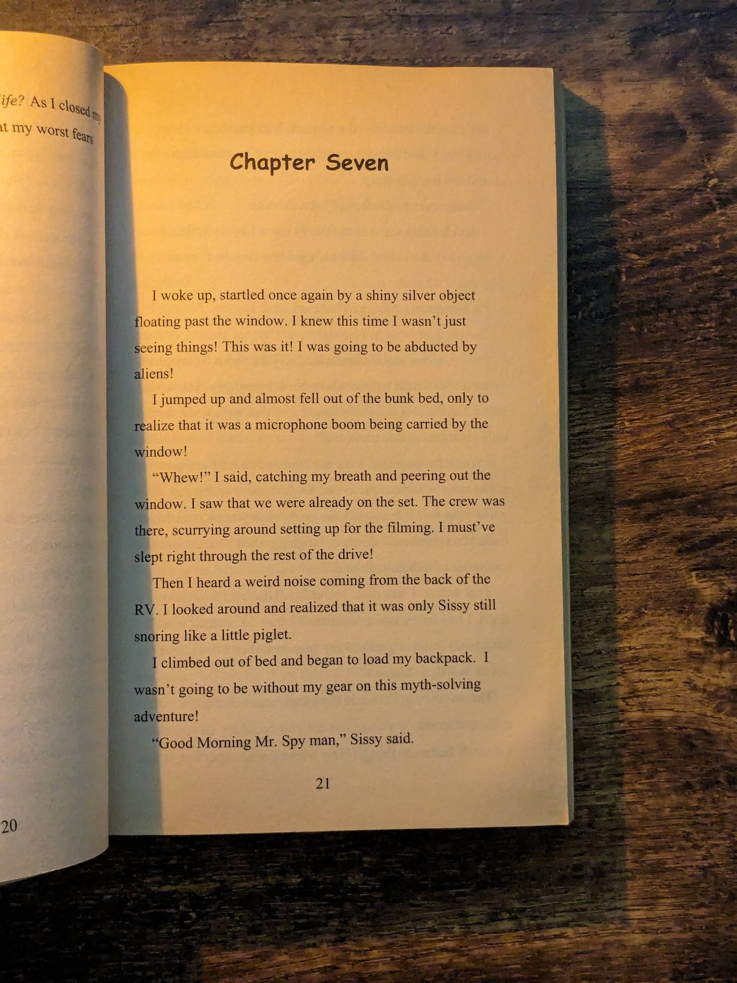 All Isn't Well in Roswell (Mick Morris: Mythsolver) - Five Ways to Finish Paperback