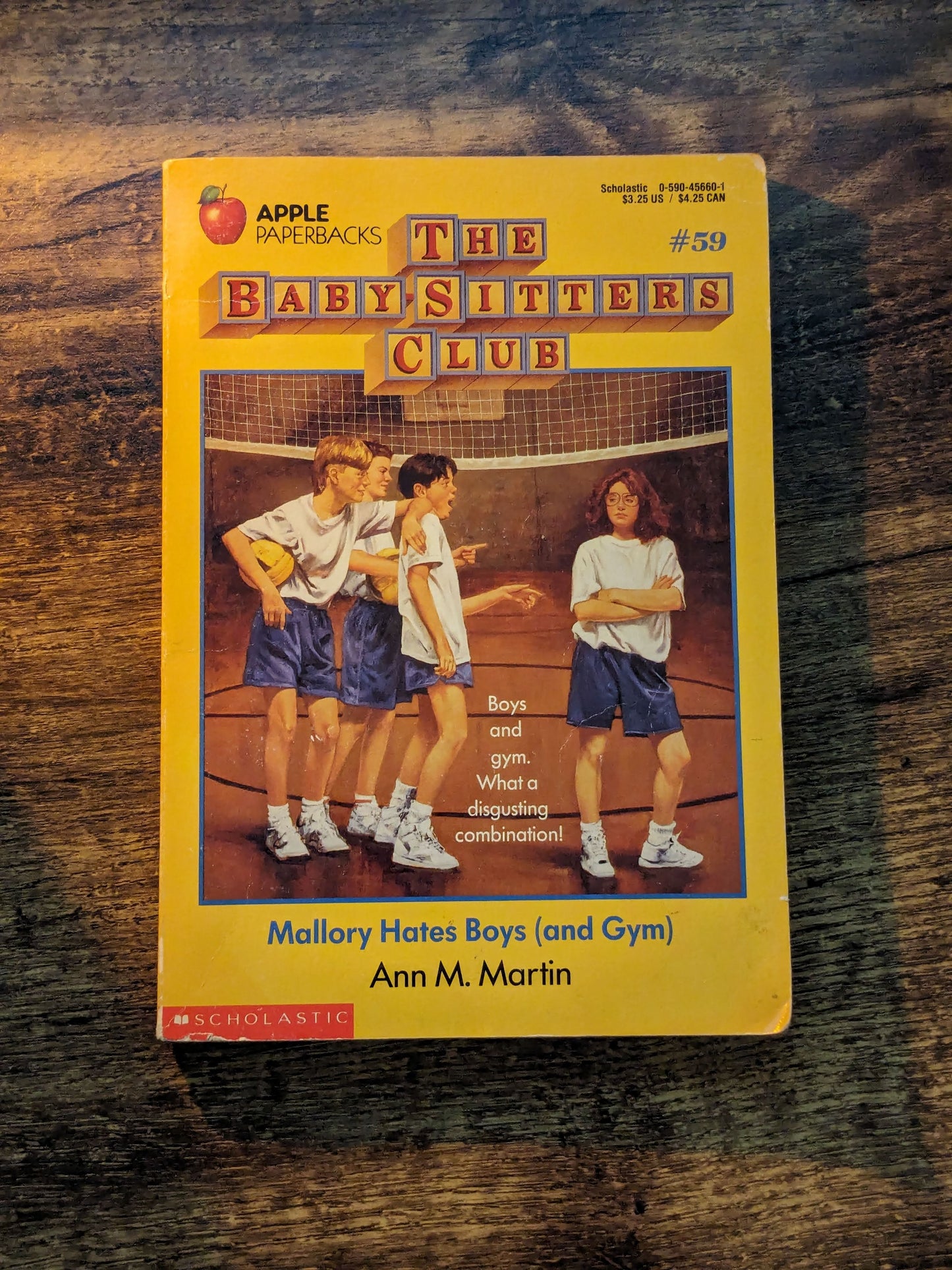 Mallory Hates Boys (and Gym) by Ann M. Martin (Baby-Sitters Club #59)