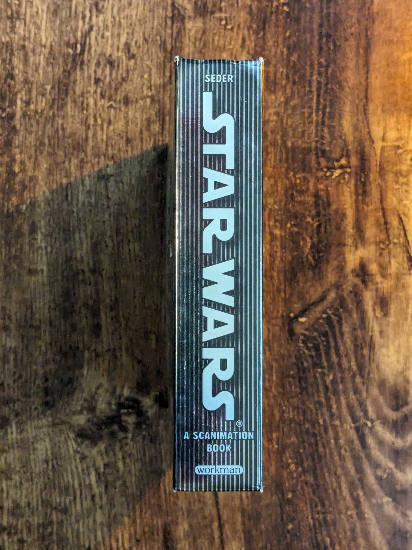 Star Wars: A Scanimation Book: Iconic Scenes from a Galaxy Far, Far Away (Hardcover Motion Book)