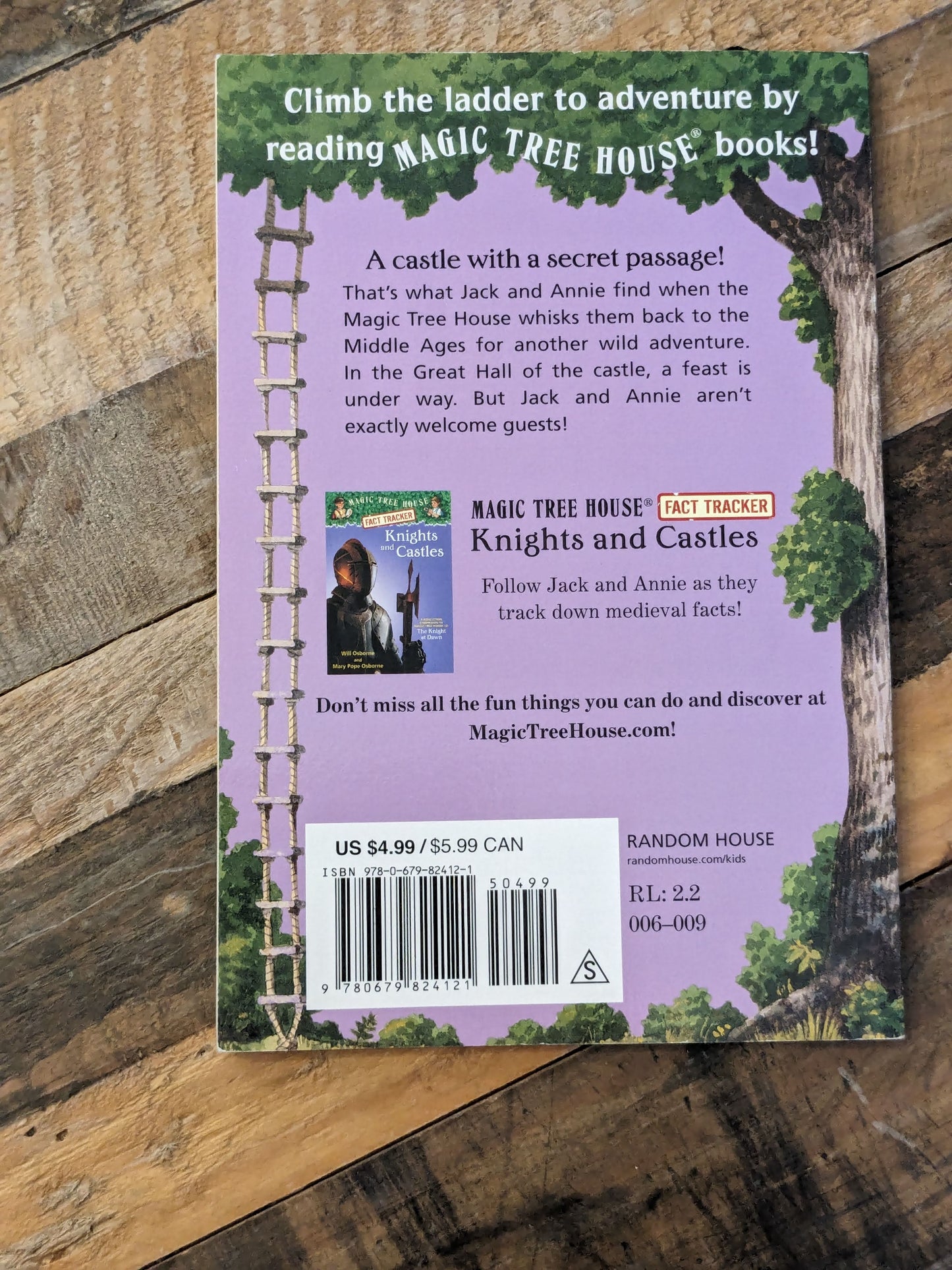 Knight at Dawn, The (Magic Tree House #2) by Mary Pope Osborne