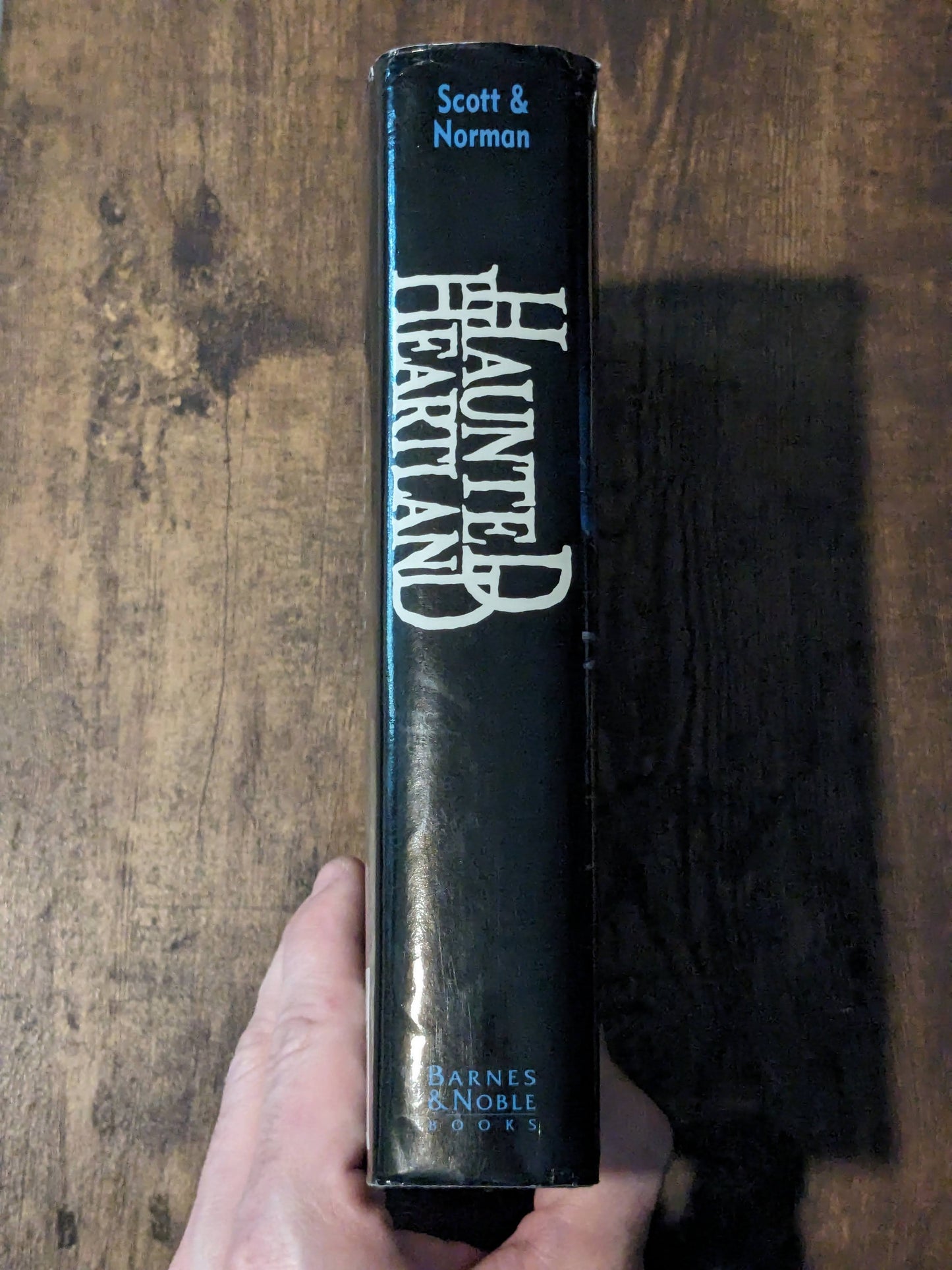 Haunted Heartland: True Ghost Stories (Hardcover) by Michael Norman, Beth Scott