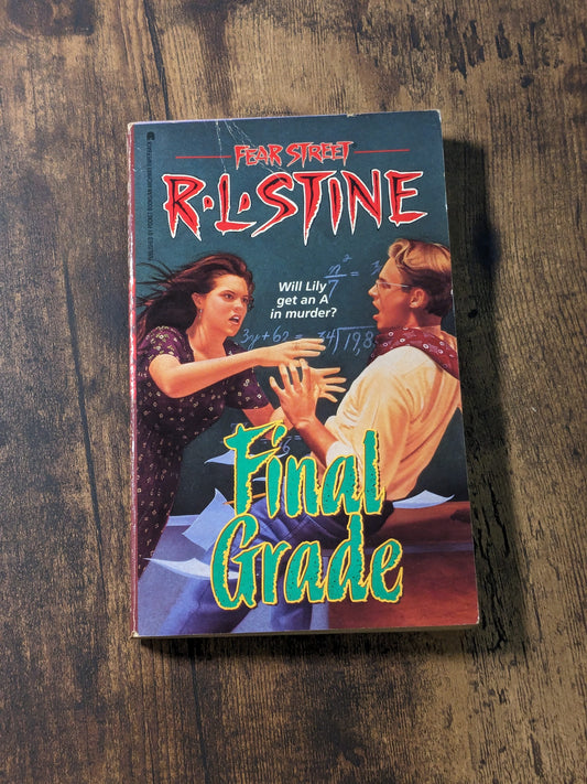 Final Grade (Fear Street #30) by R.L. Stine - Vintage Paperback