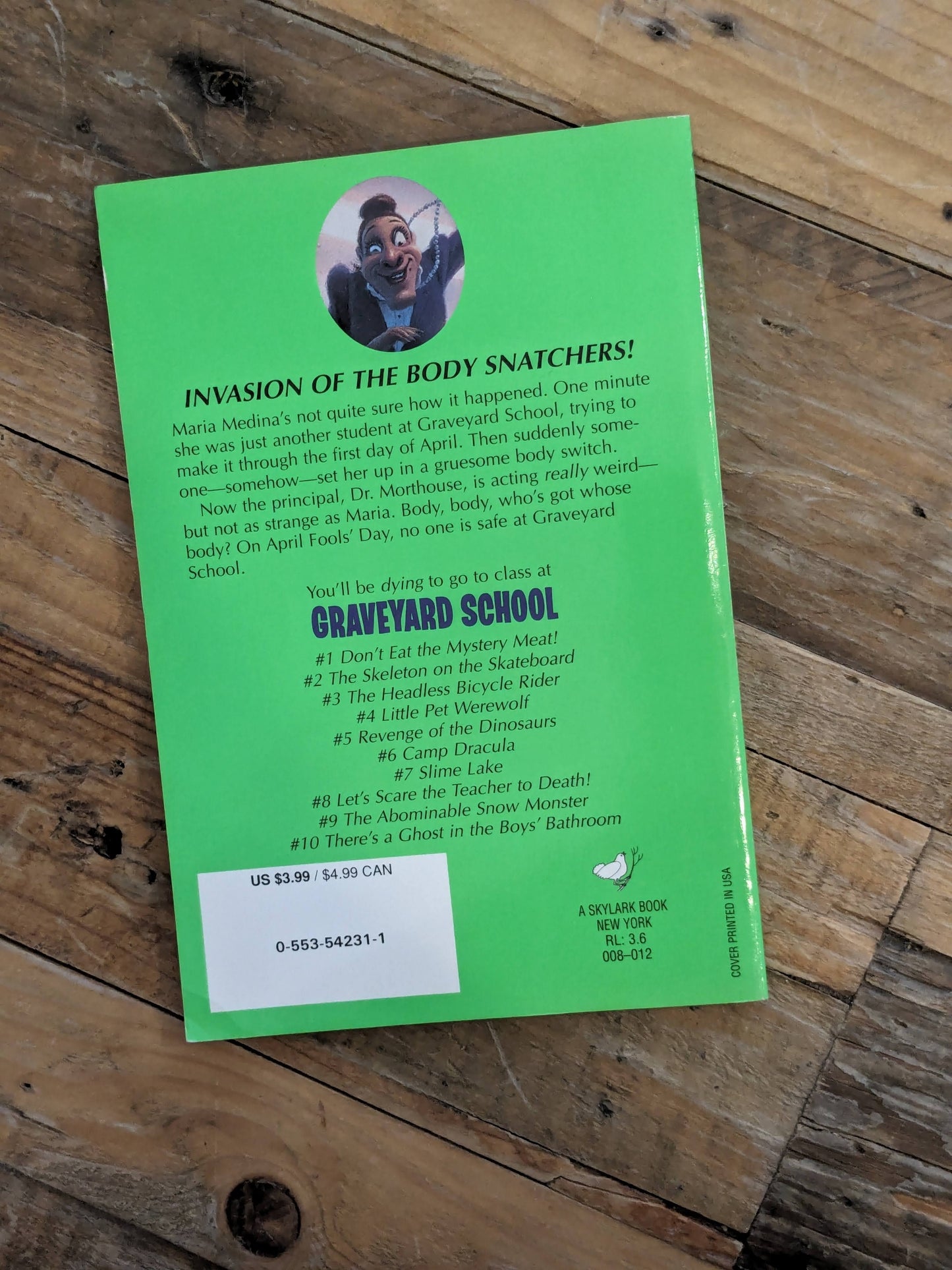April Ghouls' Day (Graveyard School #11) by Tom B. Stone - Vintage Paperback