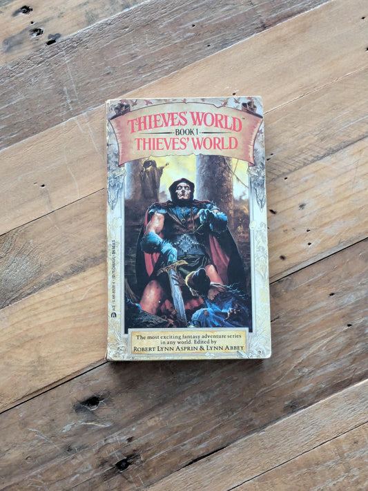 Thieves' World (Vintage Paperback Anthology) by Robert Lynn Asprin, Lynn Abbey
