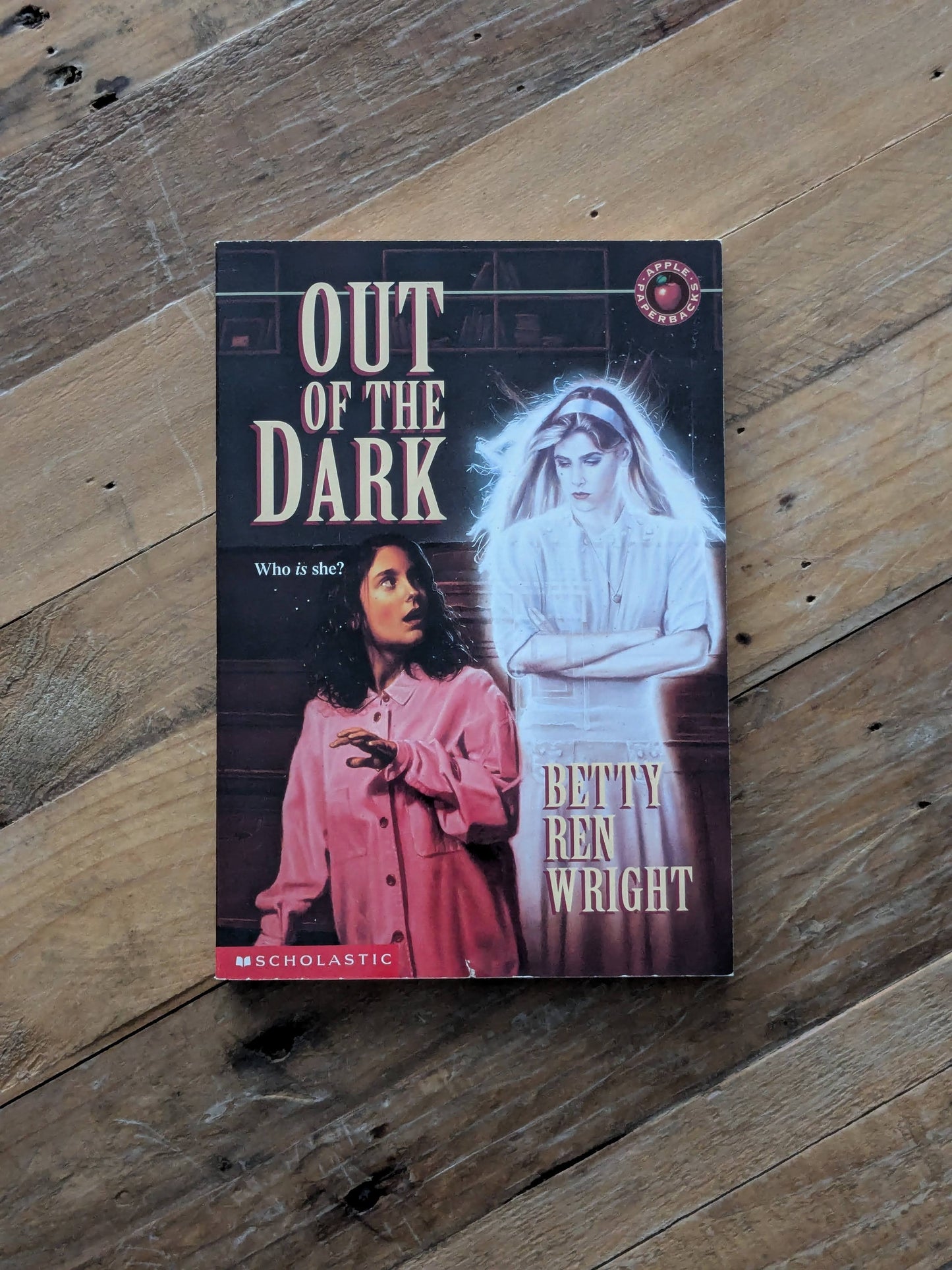 Out of the Dark (Vintage Paperback) by Betty Ren Wright