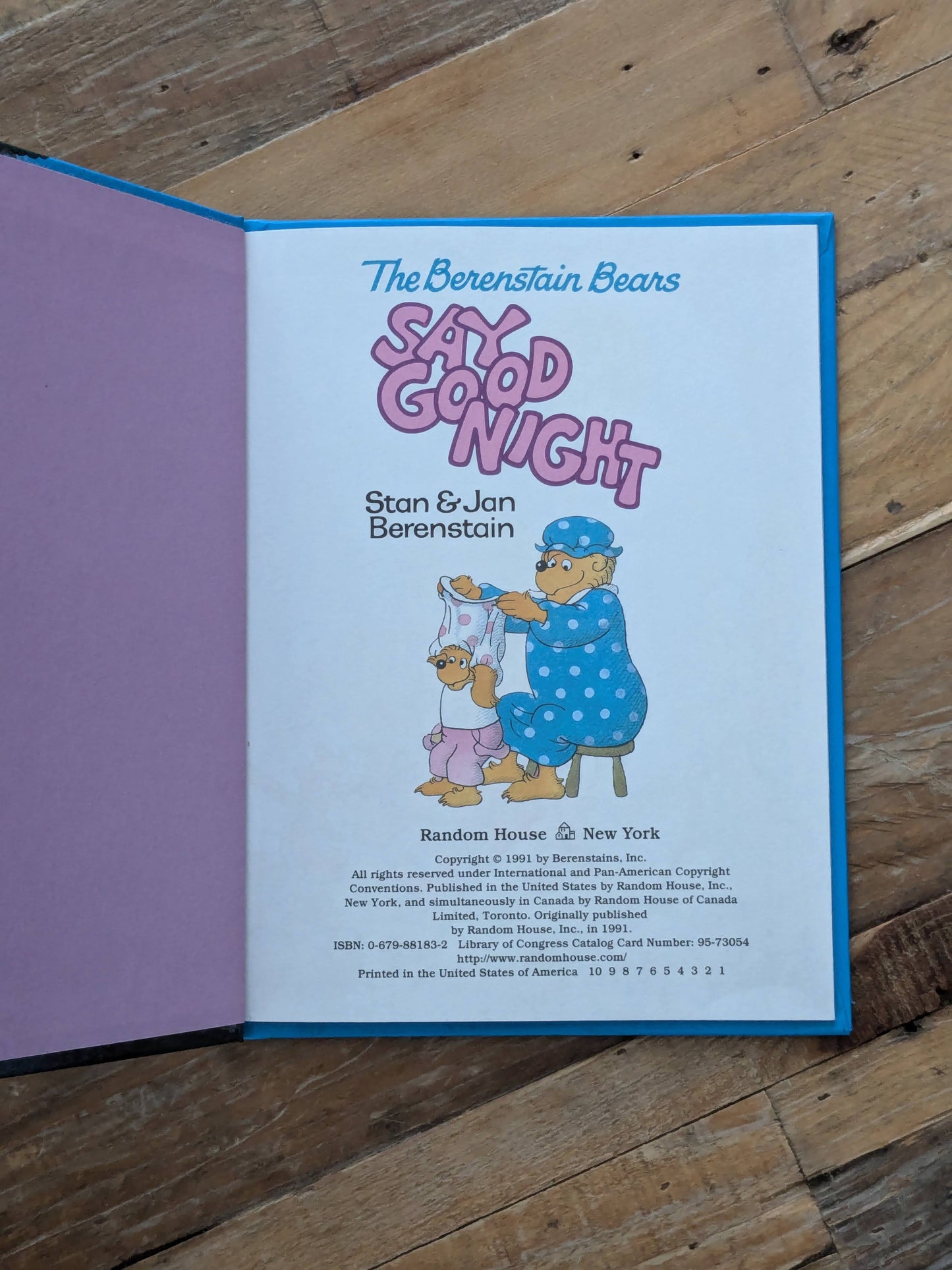 Berenstain Bears Say Goodnight, The (Vintage Hardcover) by Stan & Jan Berenstain