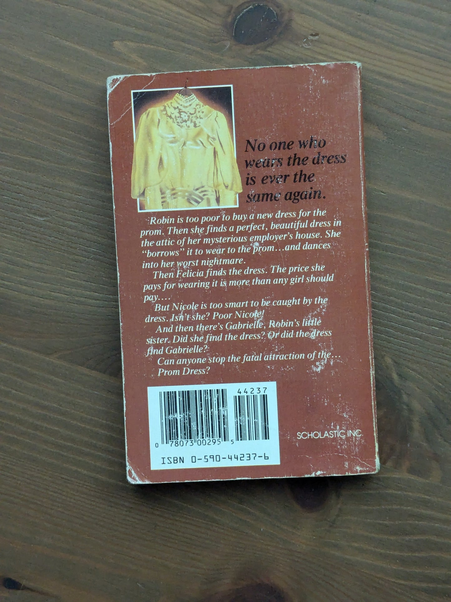 Prom Dress (Point Horror) by Lael Littke - Vintage Paperback