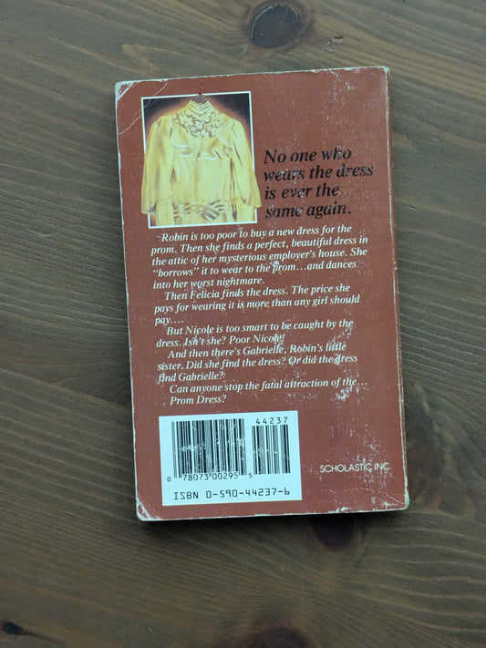 Prom Dress (Point Horror) by Lael Littke - Vintage Paperback