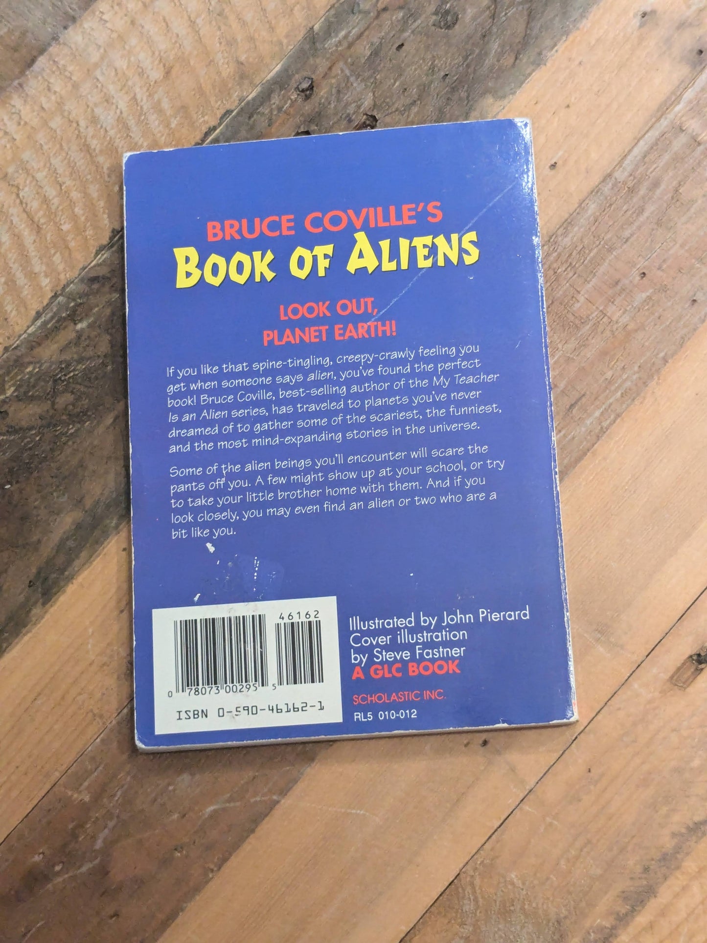 Bruce Coville's Book of Aliens (Vintage Anthology) Tales to Warp Your Mind