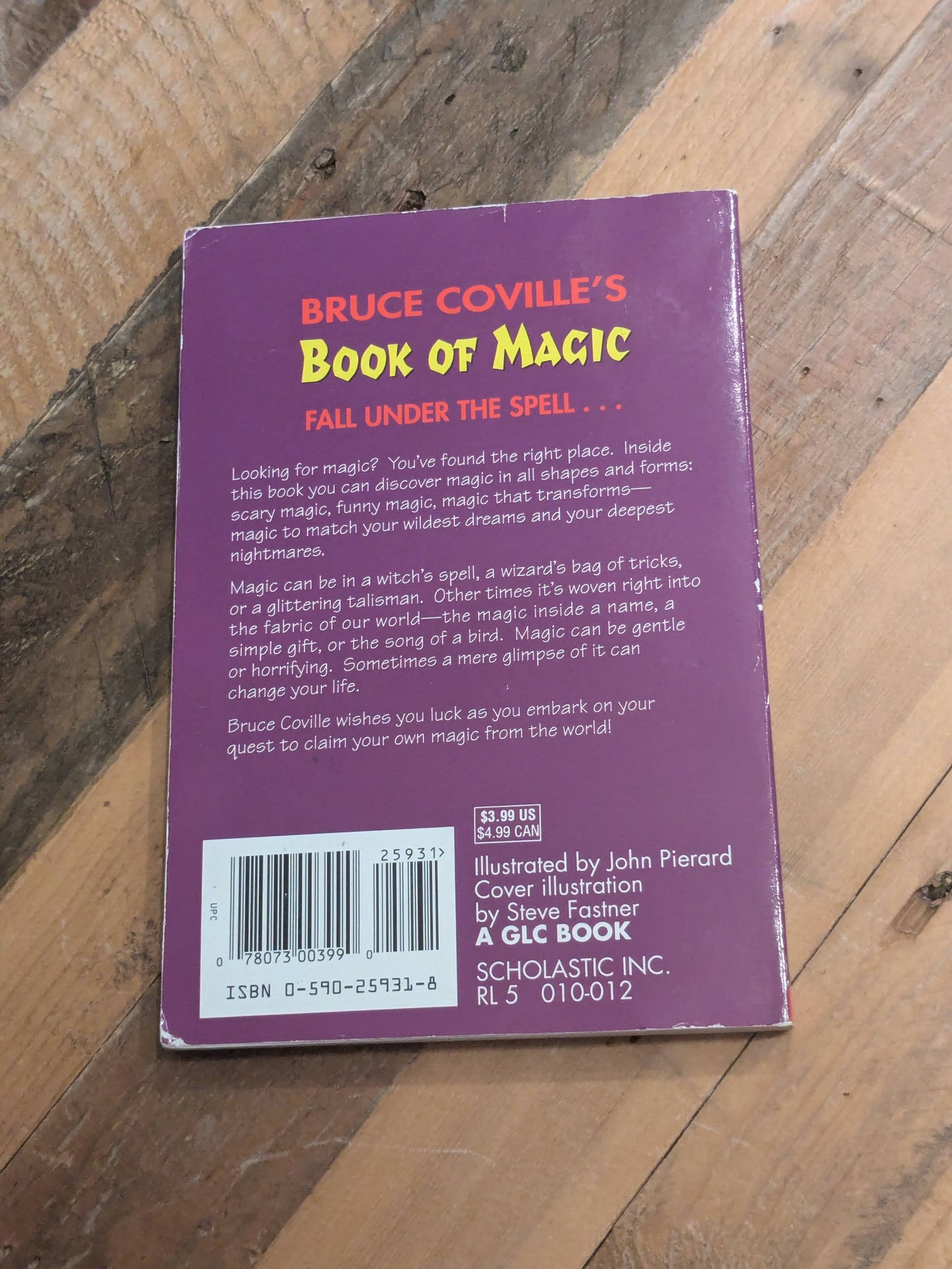 Bruce Coville's Book of Magic (Vintage Paperback Anthology) Tales to Cast a Spell on You