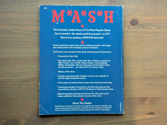 M*A*S*H: The Exclusive, Inside Story Of Tv's Most Popular Show (Vintage Paperback) by David S. Reiss, Alan Alda (Foreword)