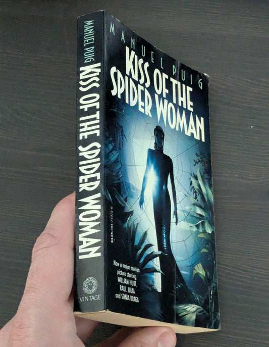 Kiss of the Spider Woman (Vintage Tie-In Paperback) by Manuel Puig