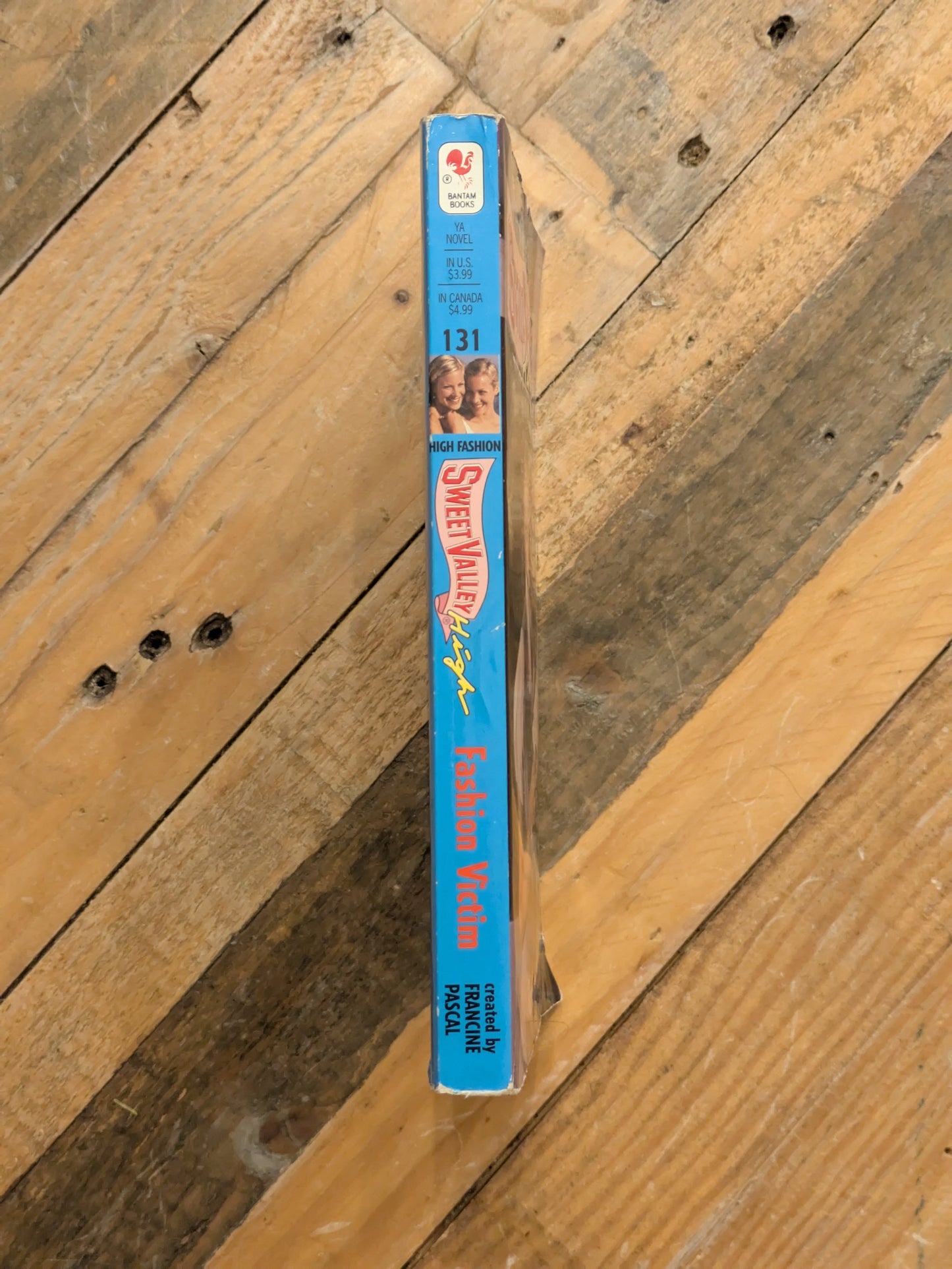 Fashion Victim (Sweet Valley High #131) by Kate William, Francine Pascal