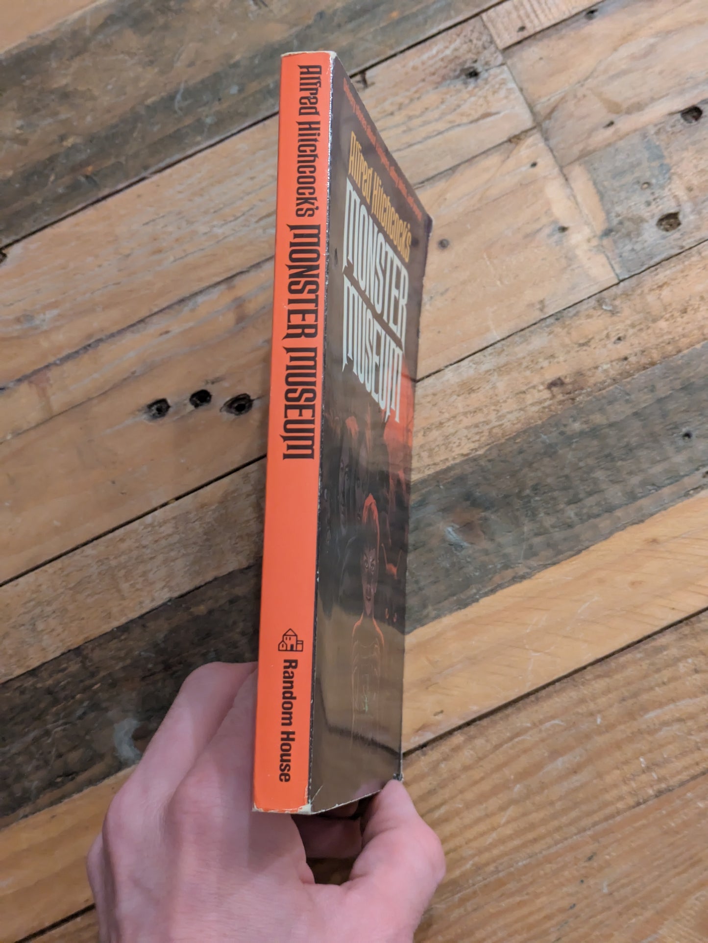 Alfred Hitchcock's Monster Museum (Vintage Paperback Anthology)
