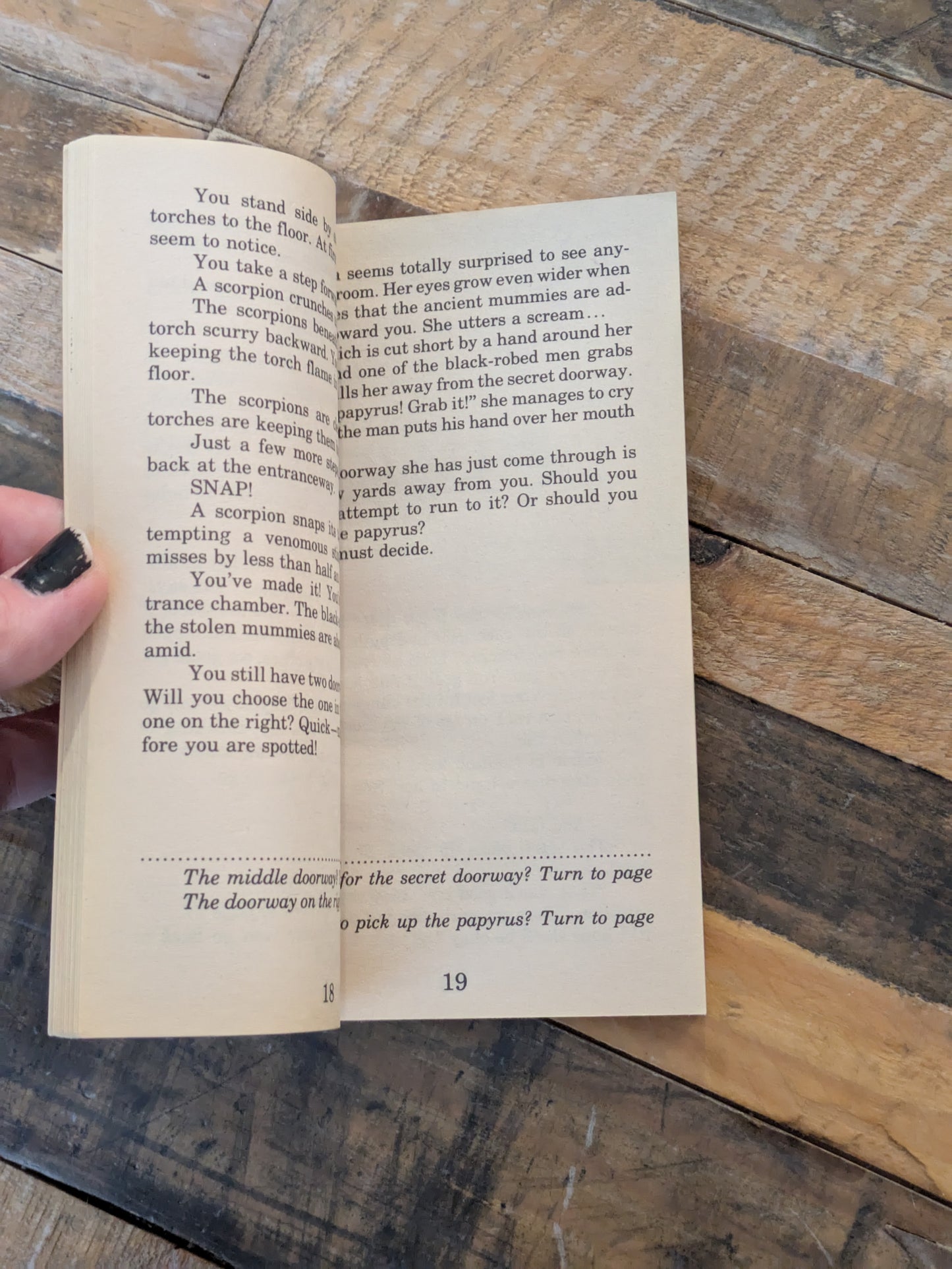 Cult of the Mummy's Crypt, The (Indiana Jones: Find Your Fate #7) by R.L. Stine - Vintage Paperback