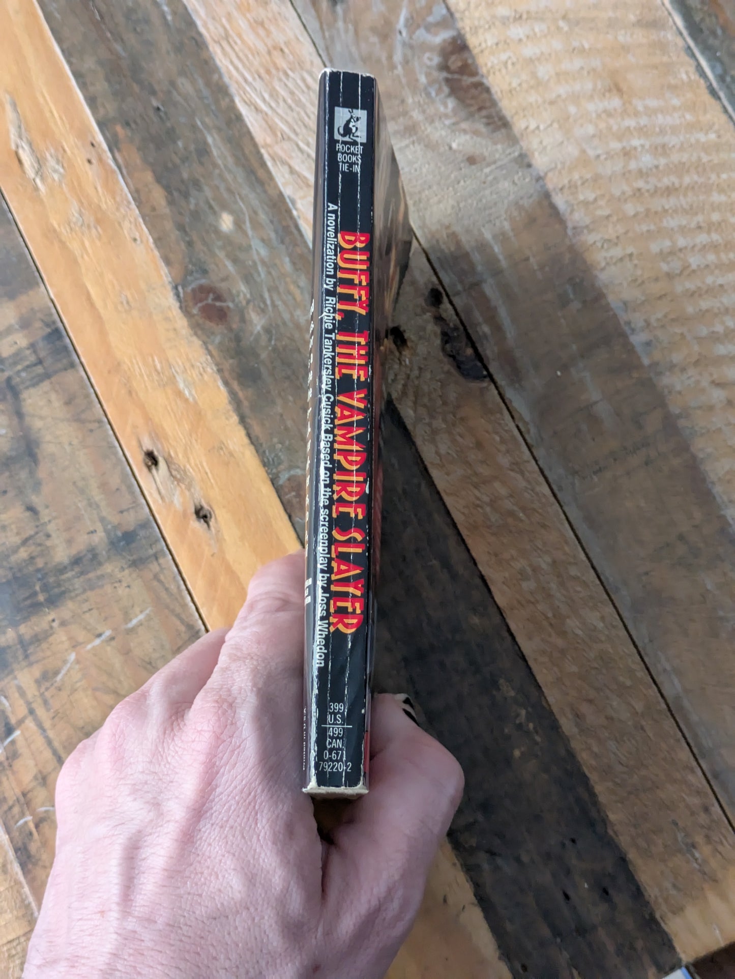 Buffy the Vampire Slayer (Vintage Film Tie In Paperback) by Richie Tankersley Cusick