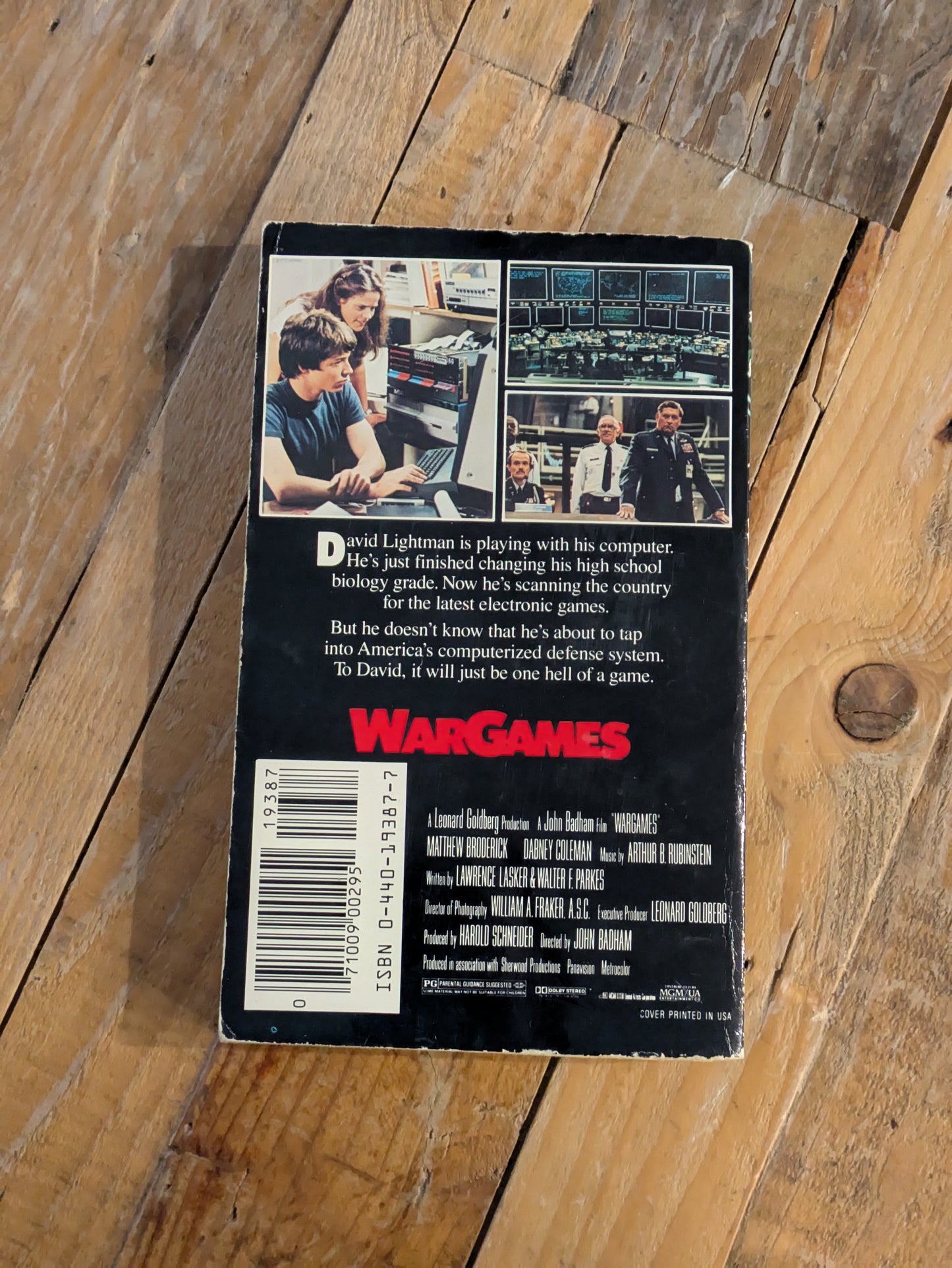 War Games (Vintage Movie Tie-In Paperback) by David Bischoff