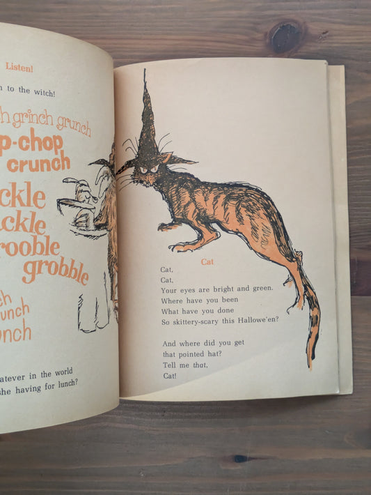 Spooky Rhymes and Riddles (Vintage Paperback) by Lilian Moore, Ib Ohlsson (Illustrator)