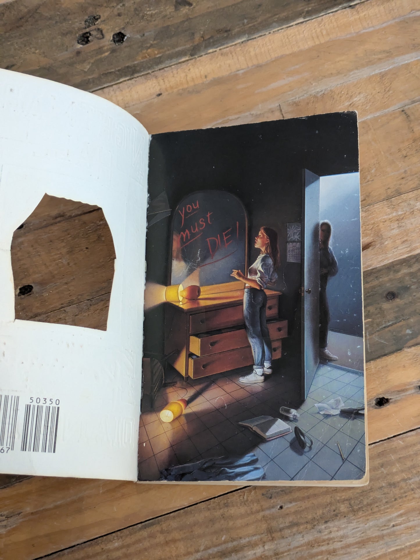 Roommate, The (Nightmare Hall #2) by Diane Hoh - Vintage Paperback
