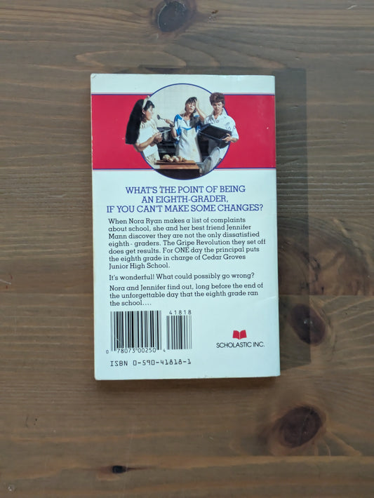 Day the Eighth Grade Ran the School, The (Junior High #3) by Kate Kenyon - Vintage Paperback