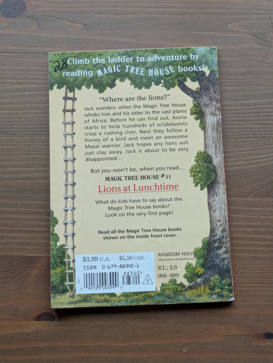 Lions at Lunchtime (Magic Tree House #11) by Mary Pope Osborne