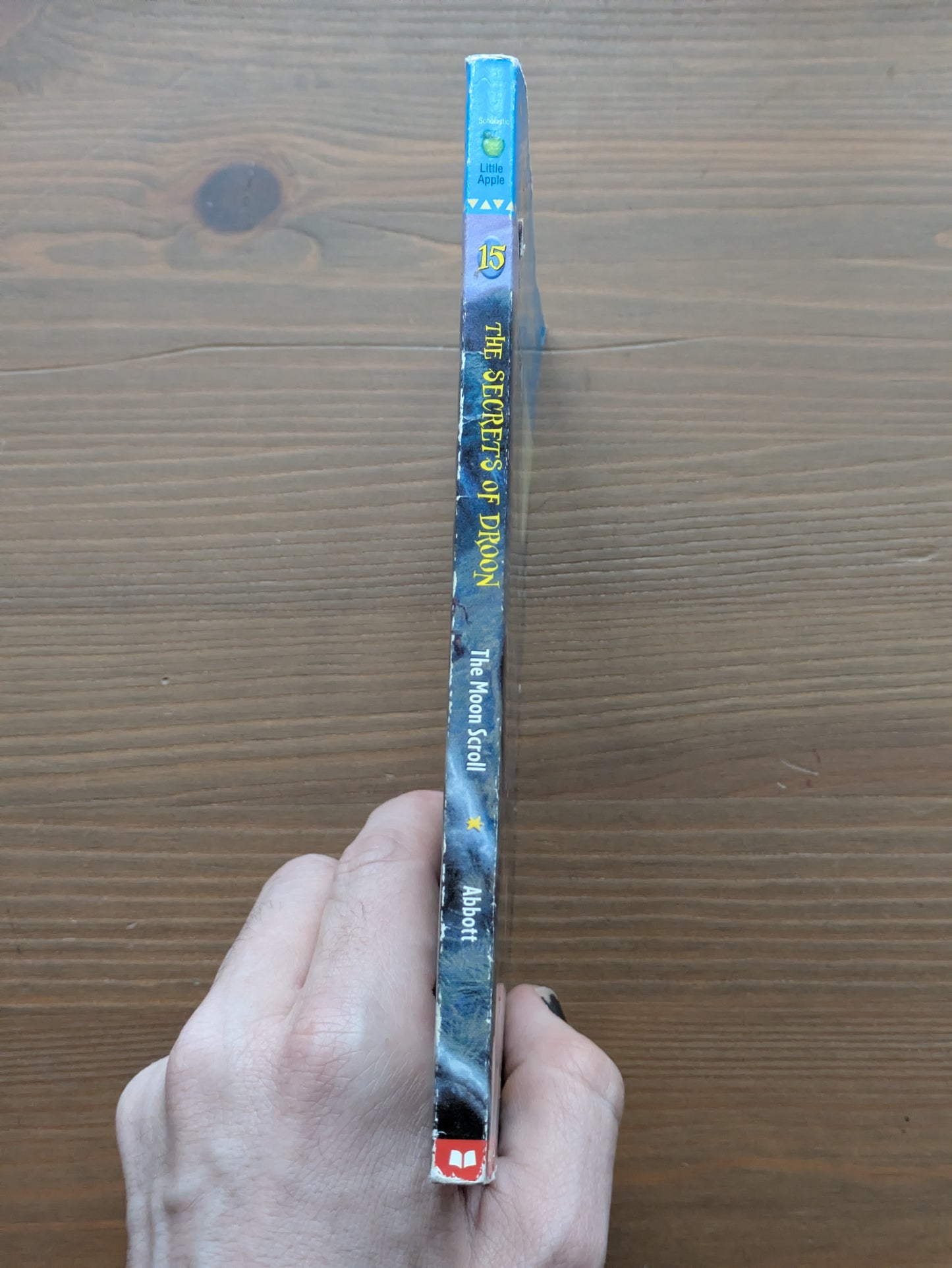 Moon Scroll, The (The Secrets of Droon #15) by Tony Abbot - Paperback