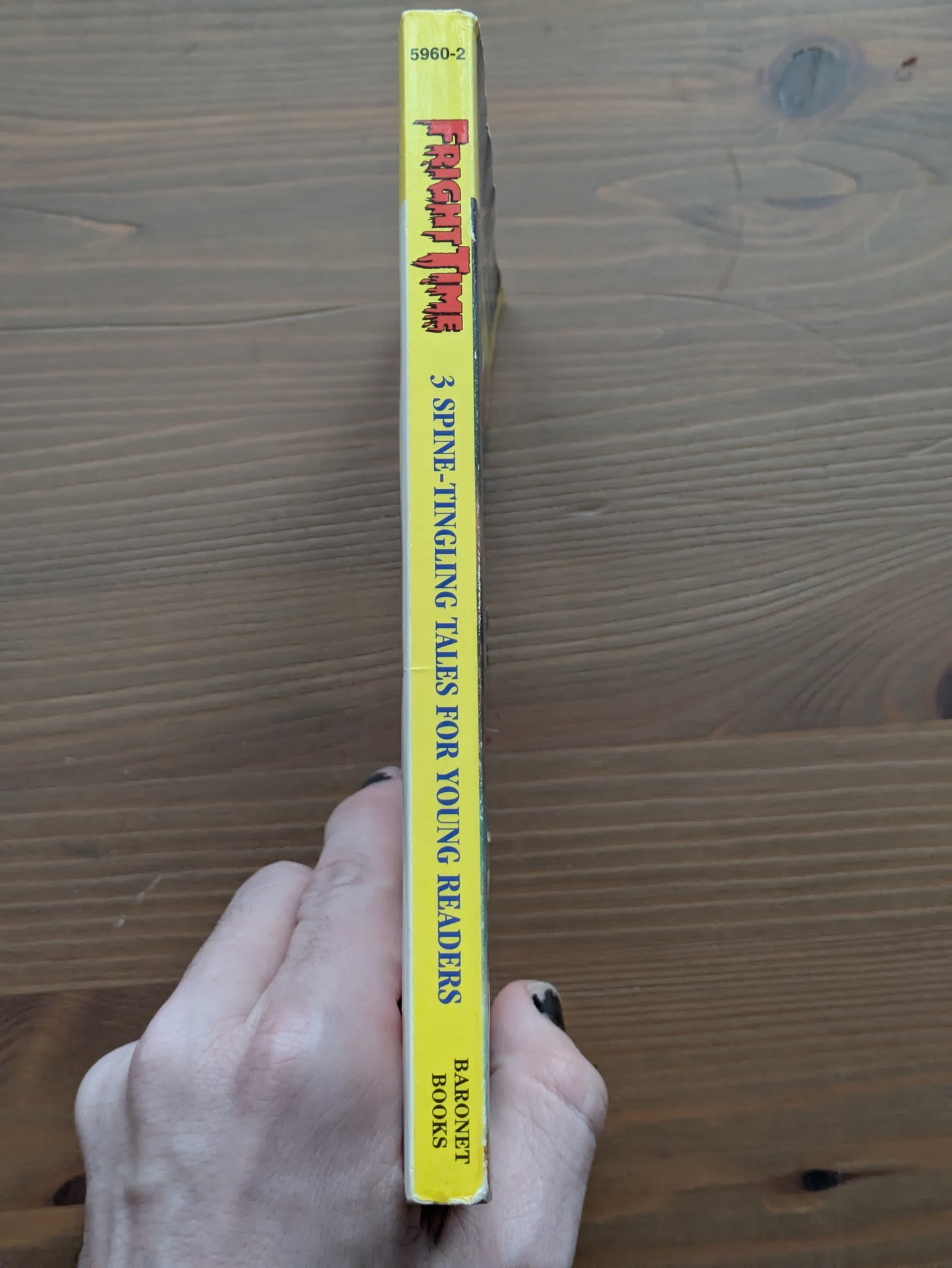 Fright Time #2 (Vintage Paperback Anthology) White Phantom, Nightmare Neighbors, Camp Fear