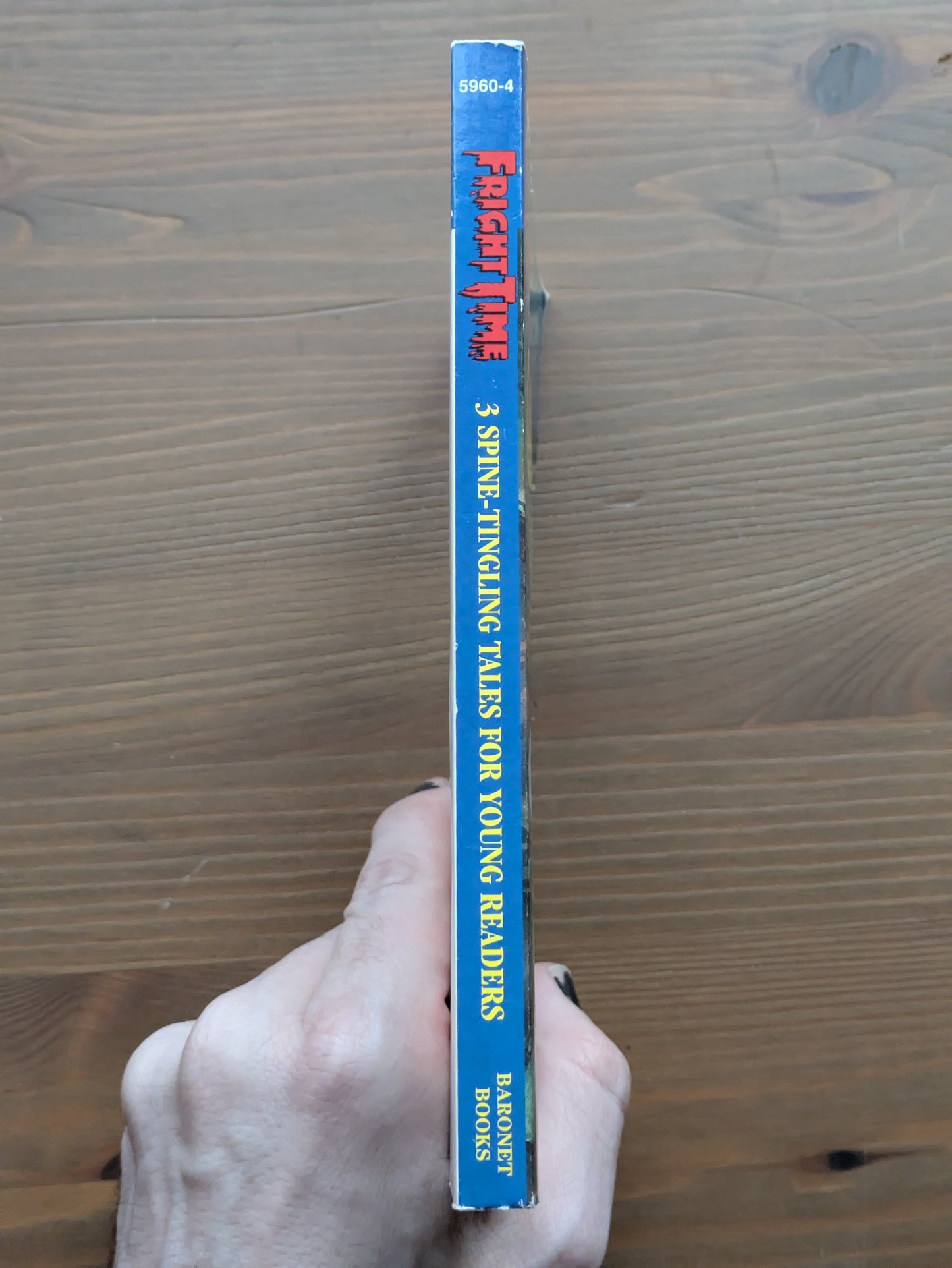 Fright Time #4 (Vintage Horror Anthology) Don't Breathe, Overnight-mare, It's in the Attic