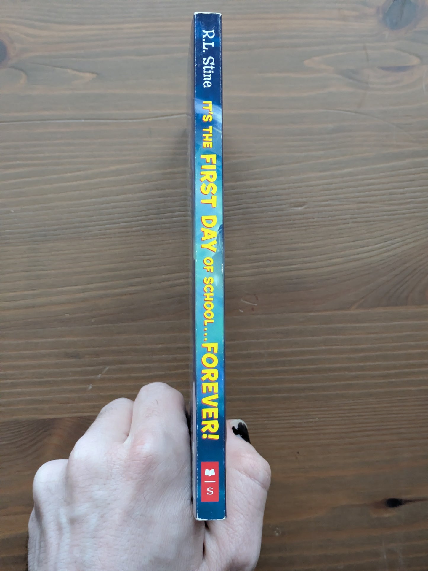 It's the First Day of School...Forever! by R. L. Stine (Paperback Scholastic 2011)