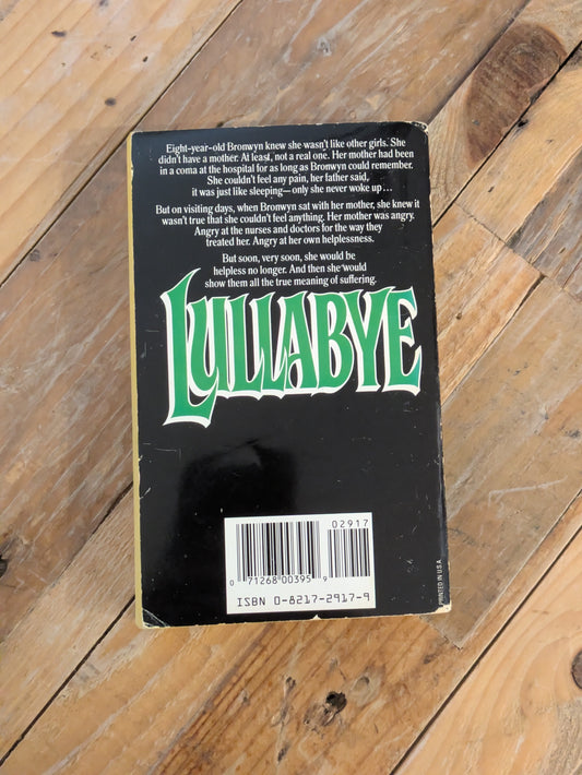 Lullabye (Vintage Paperback) by Patricia Wallace