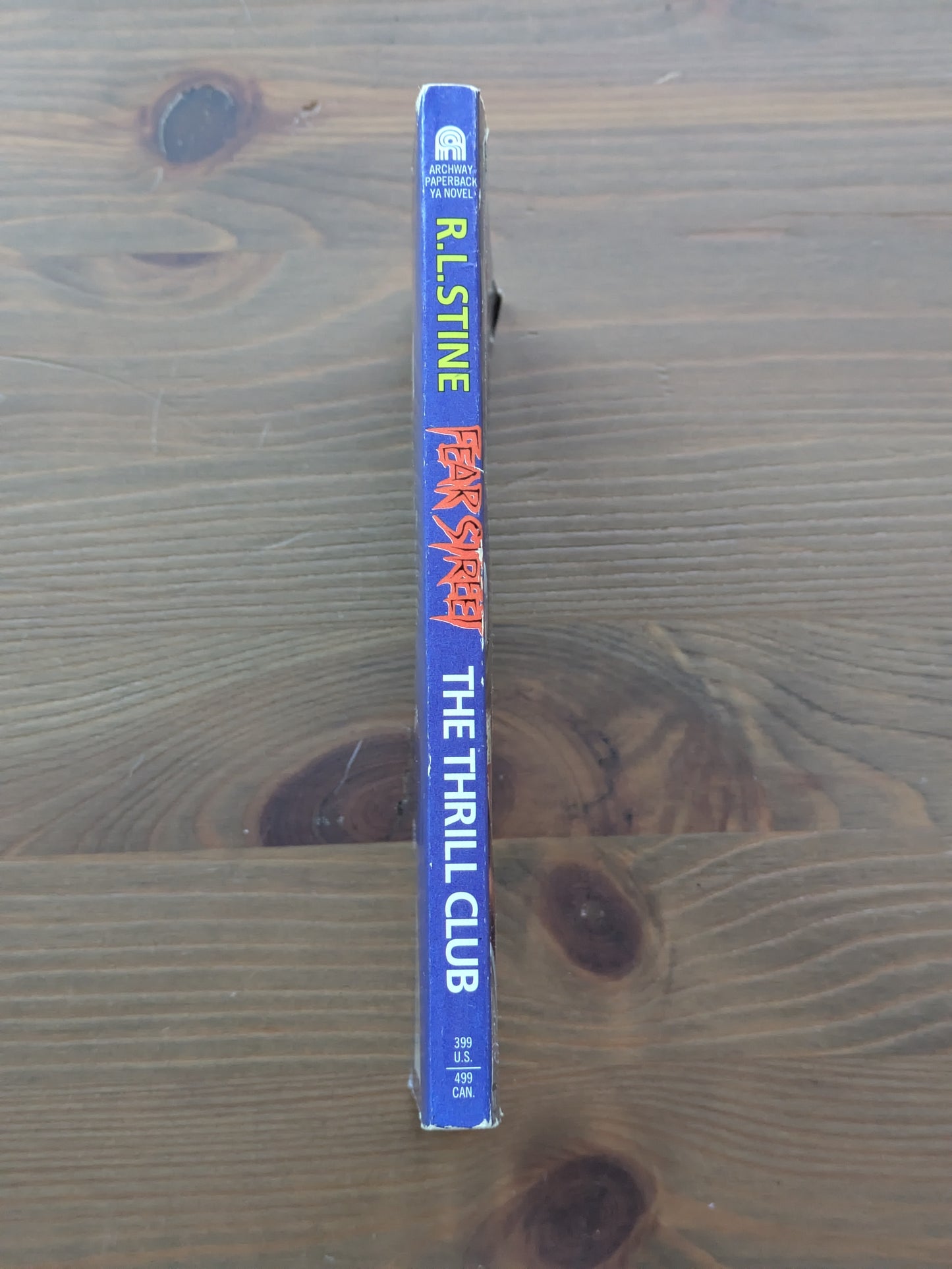 Thrill Club, The (Fear Street #24) by R.L. Stine - Vintage Paperback