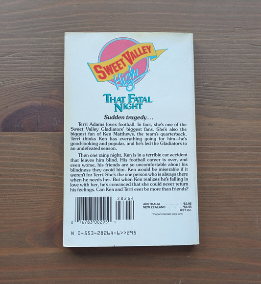 That Fatal Night (Sweet Valley High #60) by Francine Pascal, Kate William - Vintage Paperback