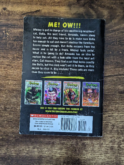 CLAWS! (Goosebumps Hall of Horrors #1) by R.L. Stine - Paperback