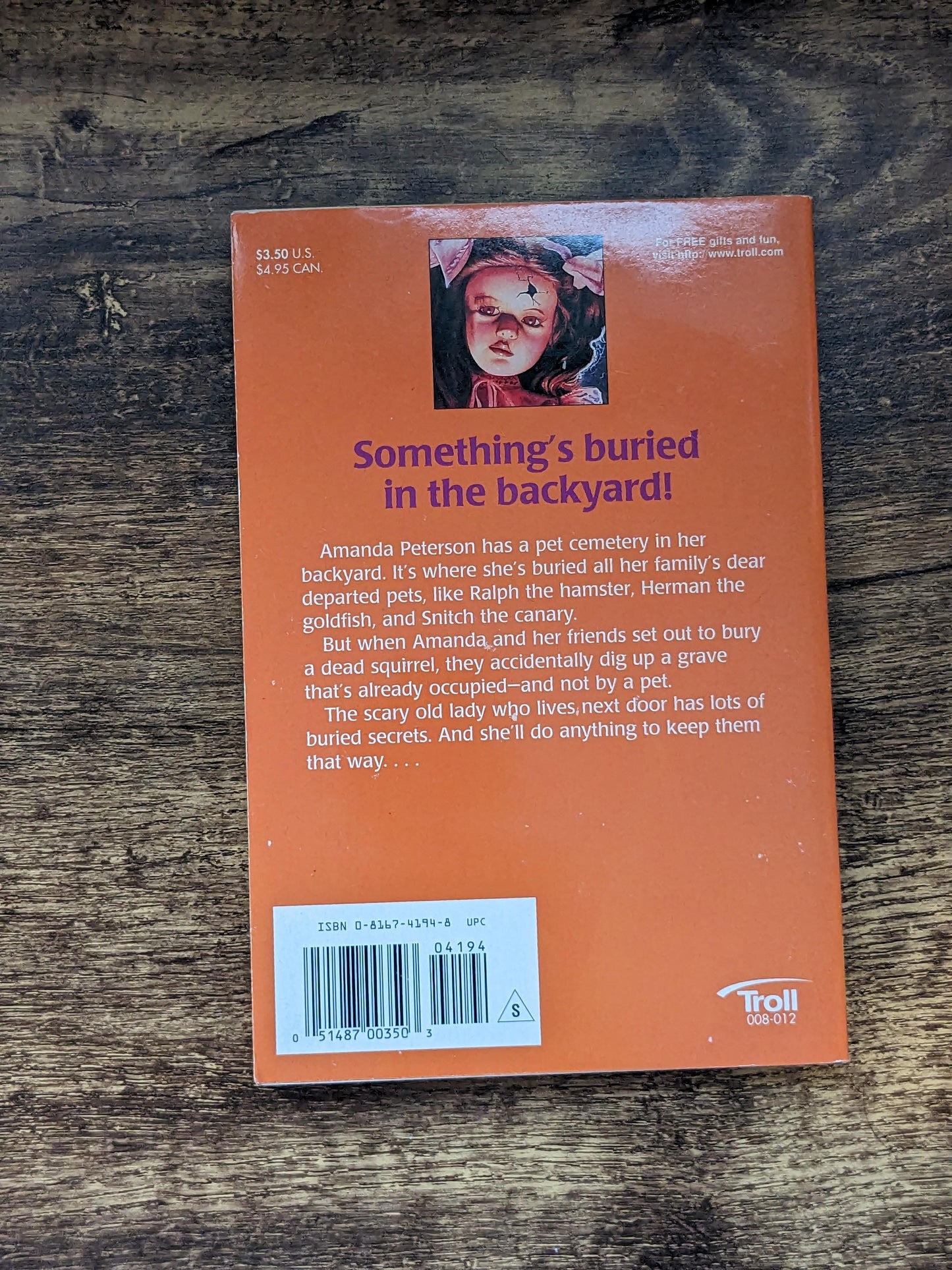 Grave Secrets (Deadtime Stories) - Asylum Books