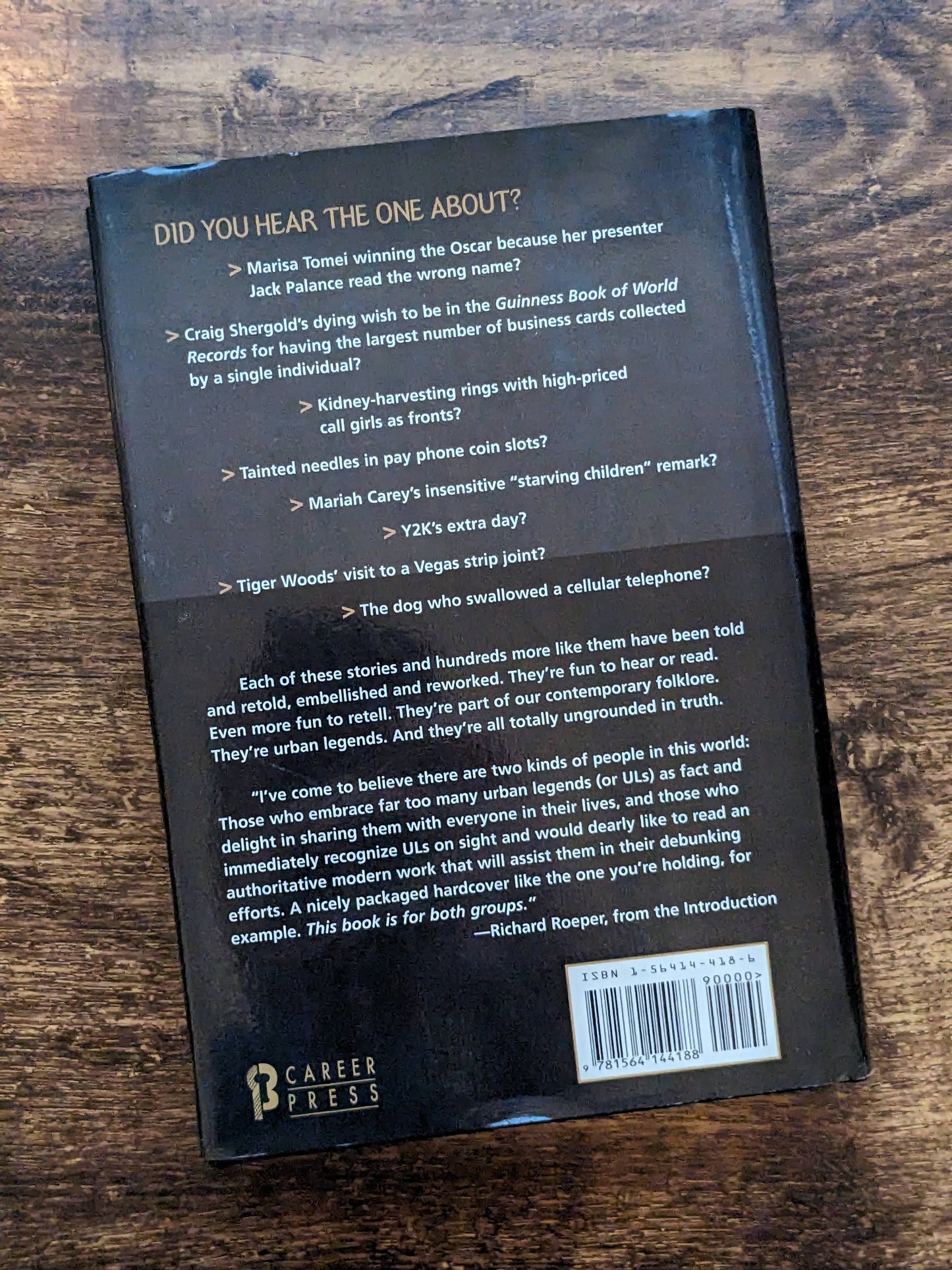 Urban Legends: The Truth Behind All Those Deliciously Entertaining Myths That Are Absolutely, Positively, 100% Not True! by Richard Roeper - Asylum Books