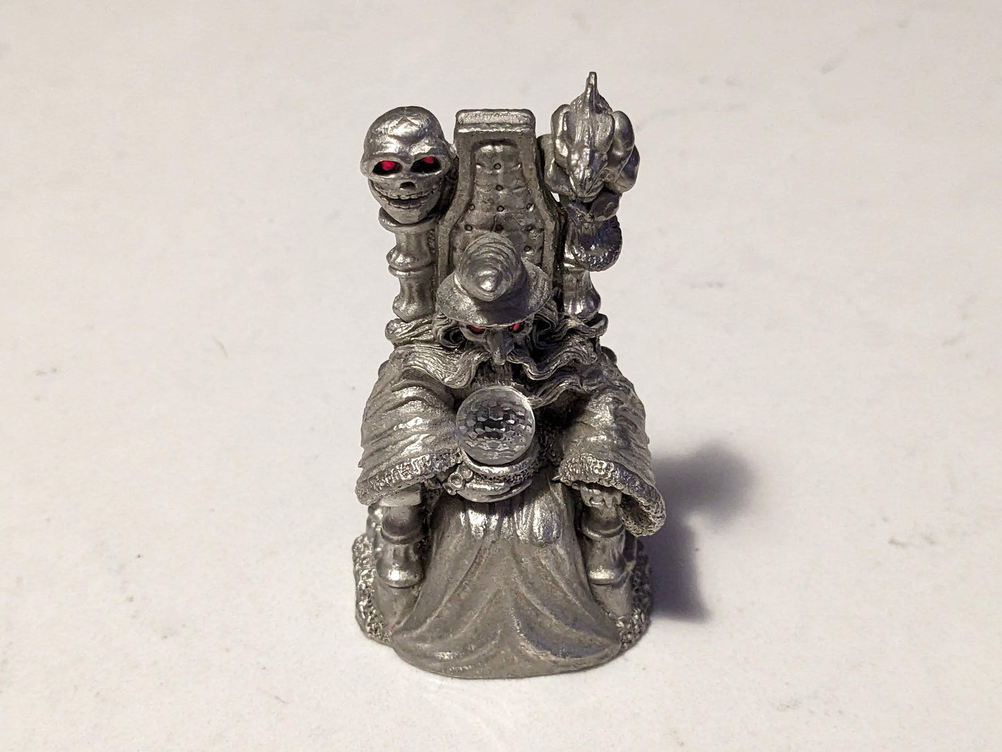 Red Eye Wizard with Crystal Ball, Dragon & Skull (Vintage Spoontiques Pewter Figurine MR965)