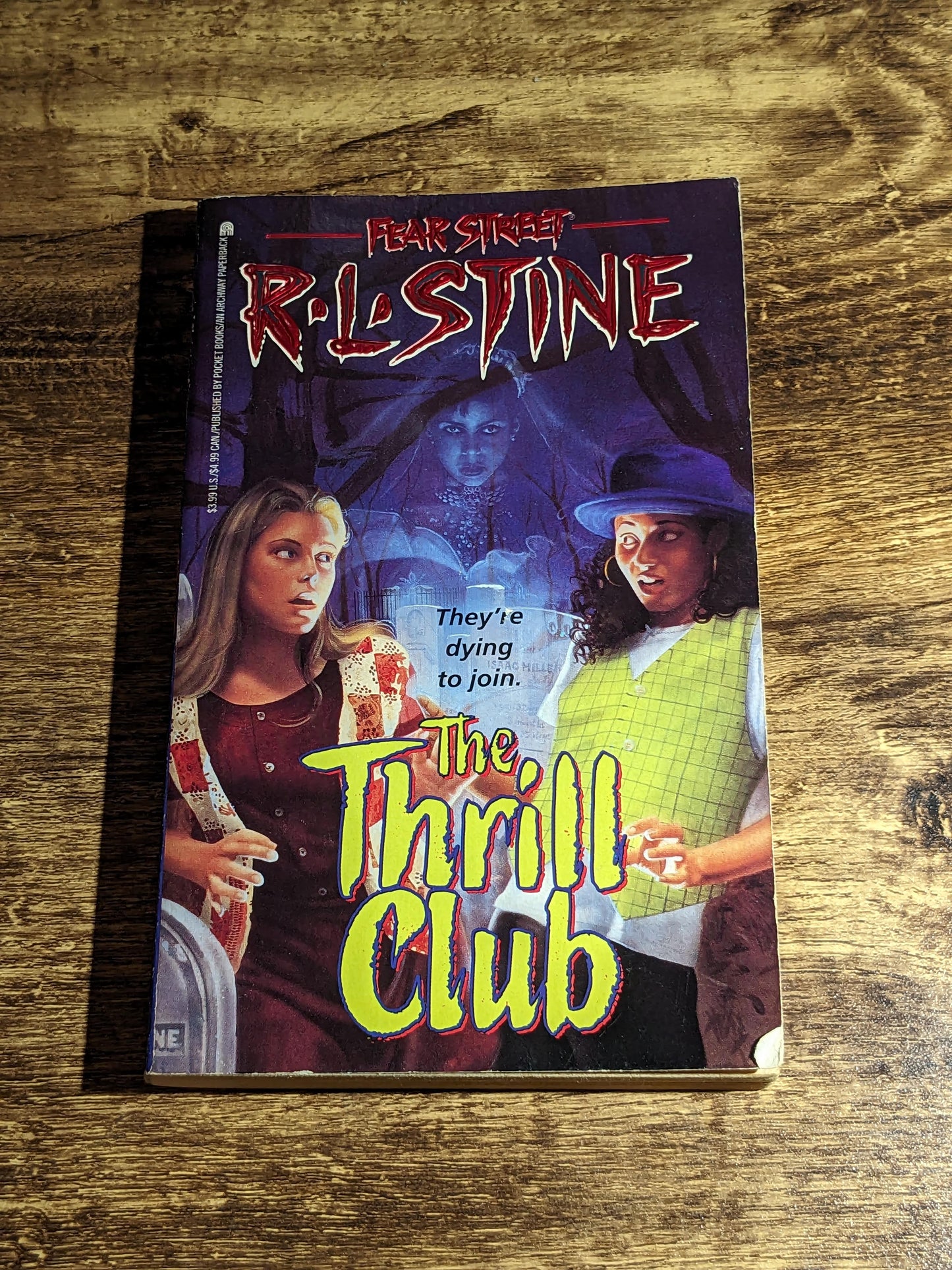 Thrill Club, The (Fear Street #24) by R.L. Stine - Vintage Paperback