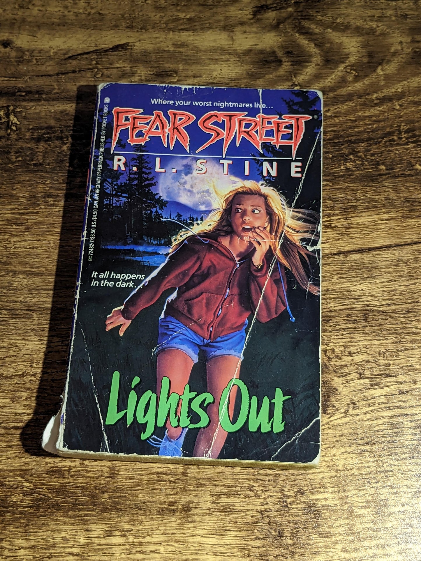 Lights Out (Fear Street #12) by R.L. Stine - Vintage Paperback