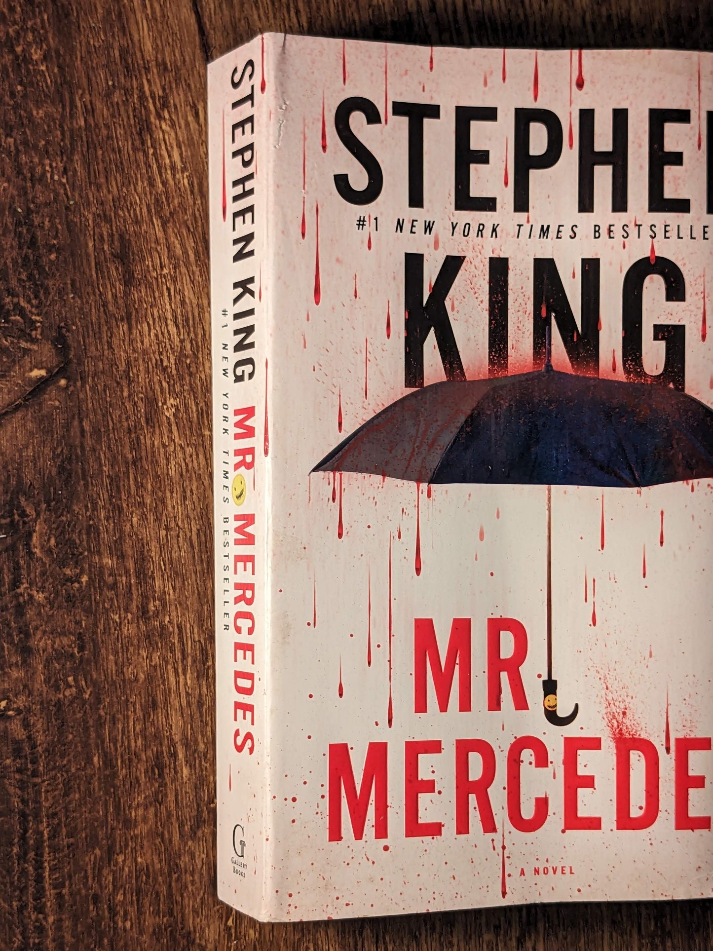 Mr. Mercedes (Bill Hodges Trilogy #1) by Stephen King - Paperback