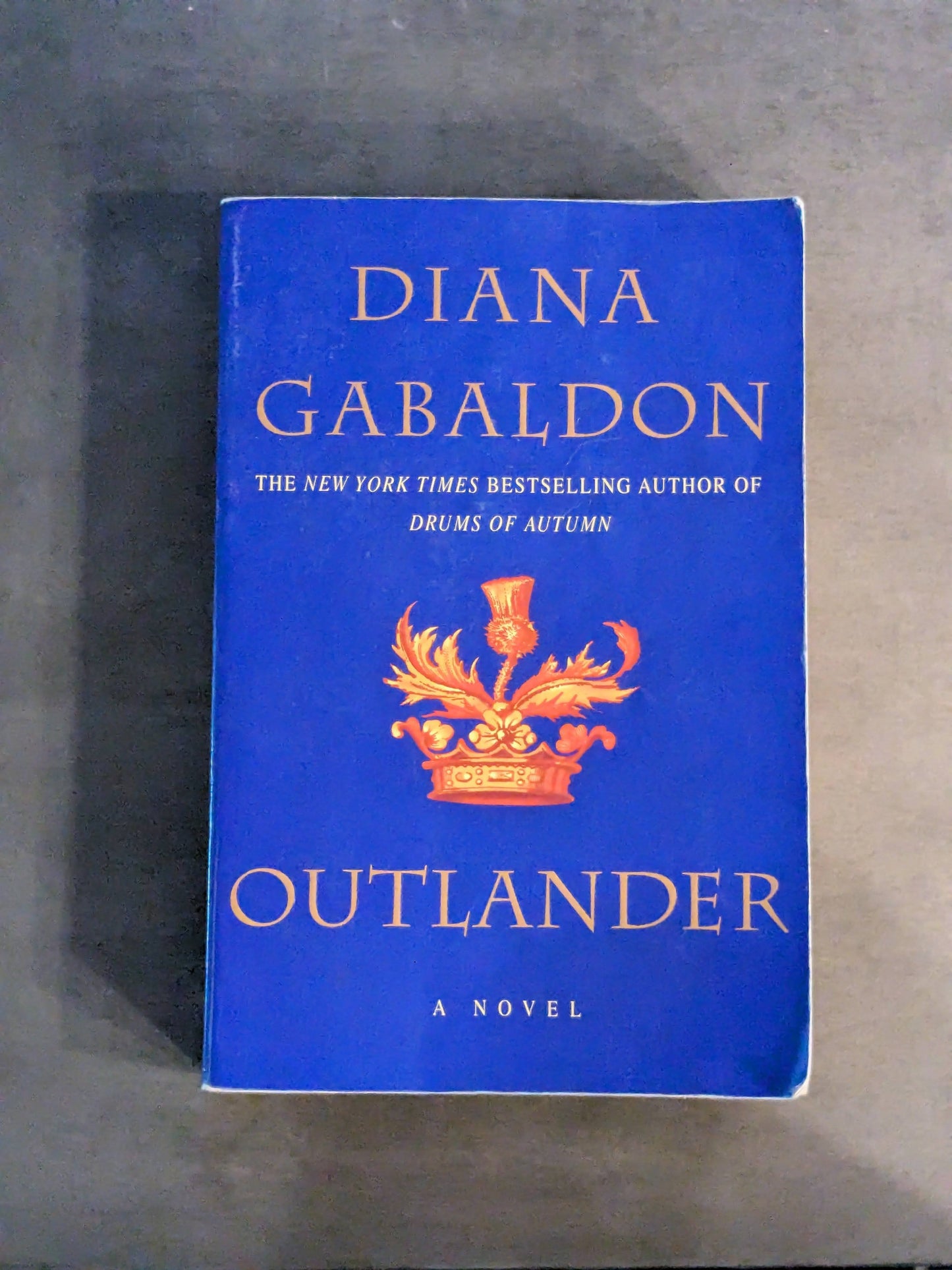 Outlander (Outlander #1) by Diana Gabaldon - Paperback