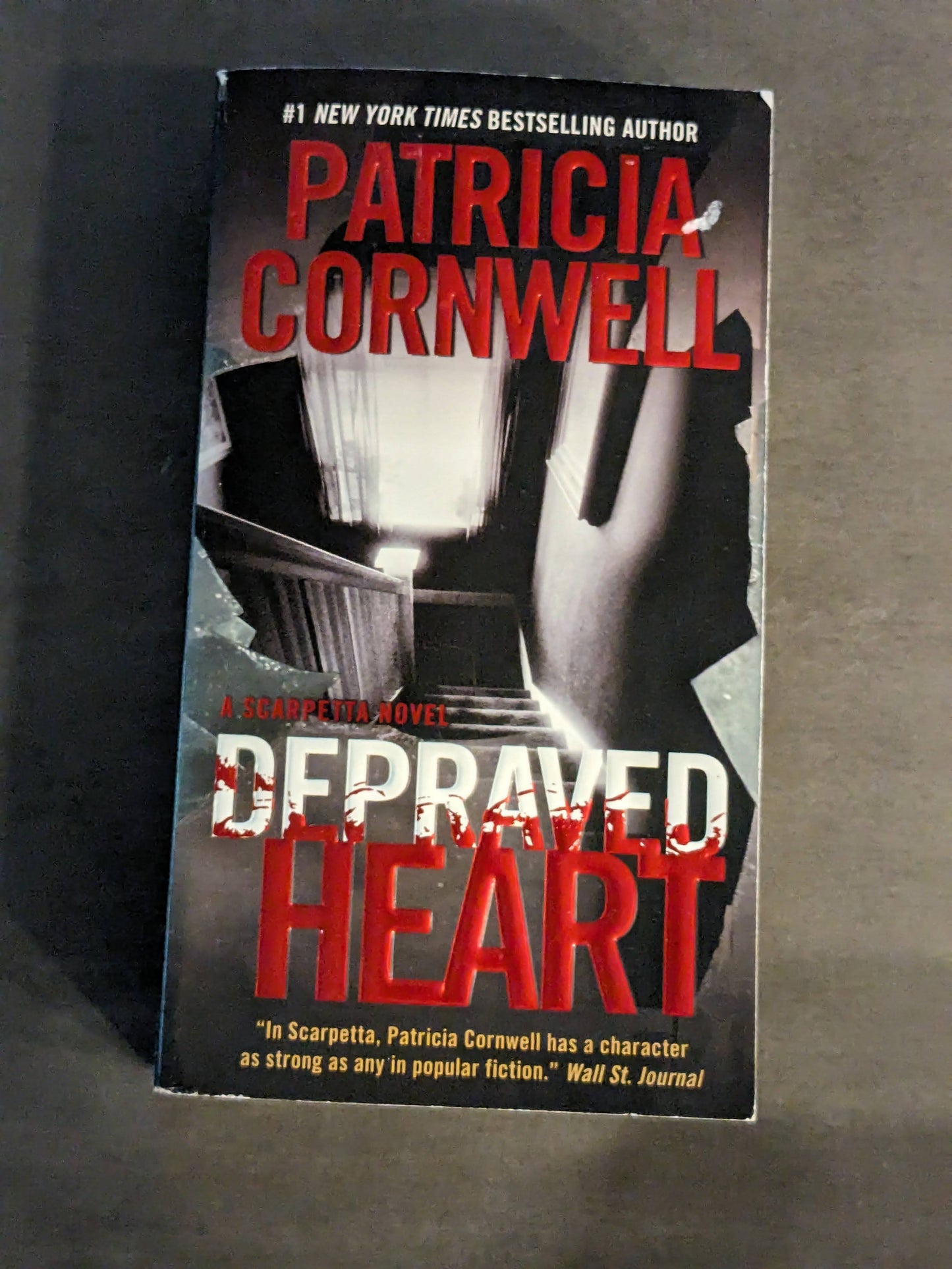 Depraved Heart (A Scarpetta Novel) by Patricia Cornwell - Paperback