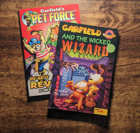 Garfield (2-Pack Paperbacks) Wicked Wizard & Pet Force: Pie Rat's Revenge by Jim Davis