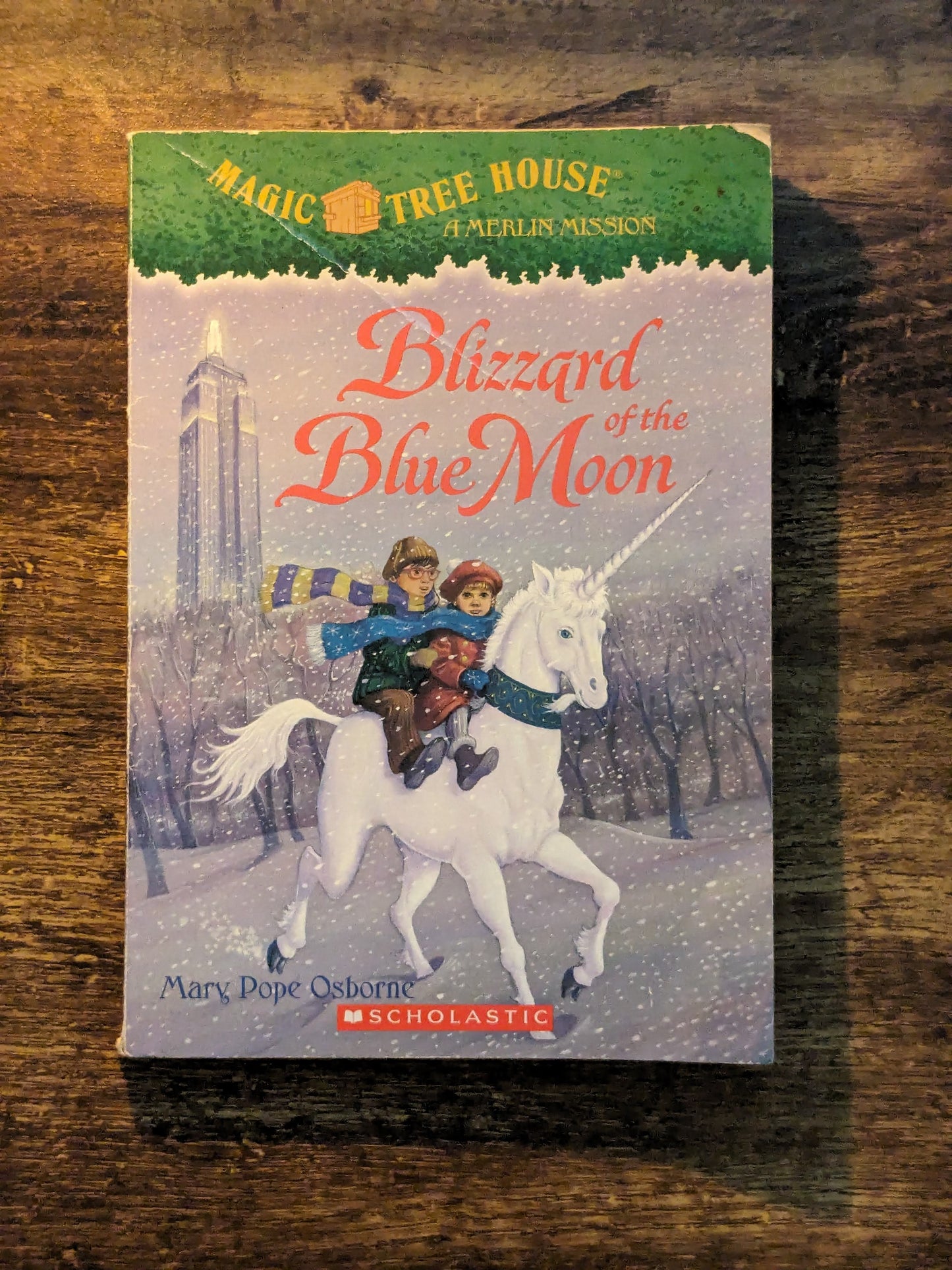 Blizzard of the Blue Moon (Magic Tree House: A Merlin Mission) by Mary Pope Osborne