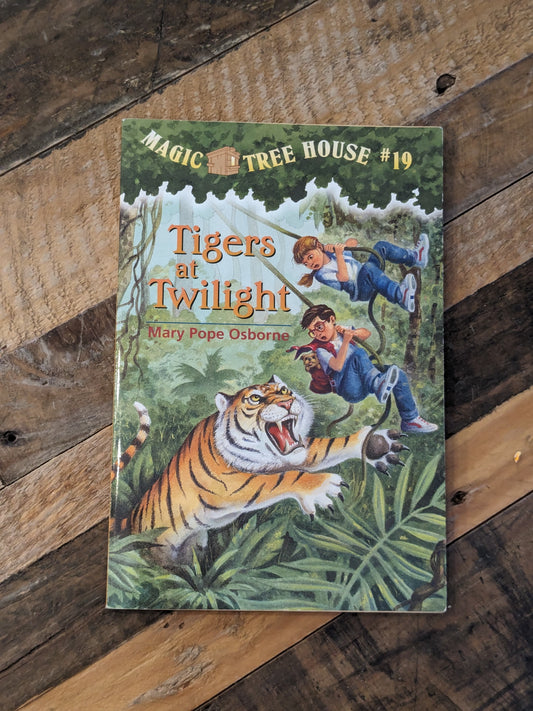 Tigers at Twilight (Magic Tree House #19) by Mary Pope Osborne - Vintage Paperback