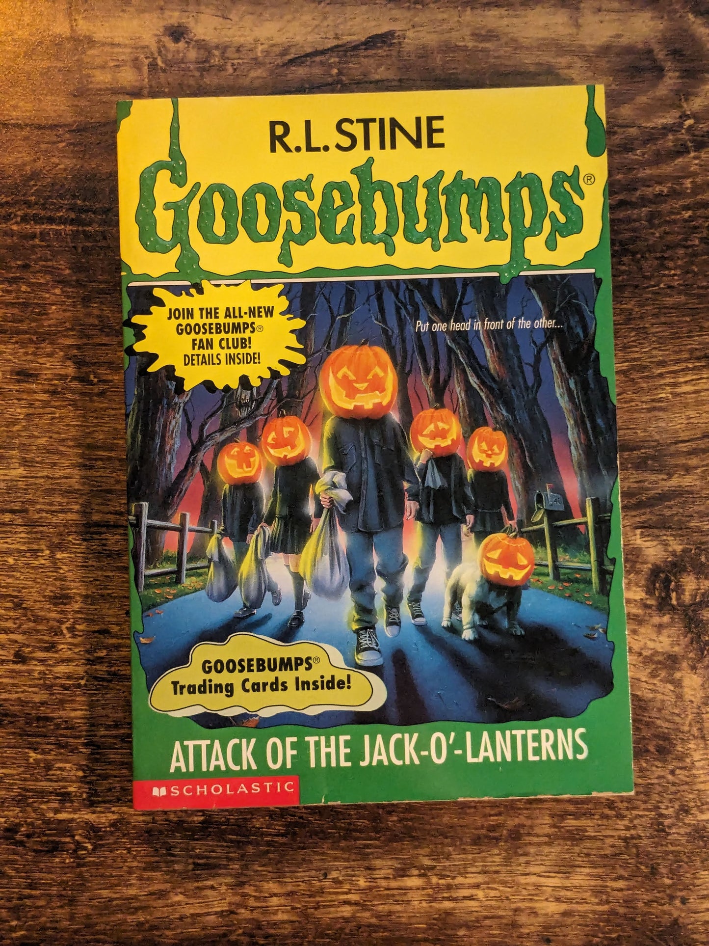 Attack of the Jack-o-Lanterns (Goosebumps #48) by R.L. Stine - Vintage Paperback