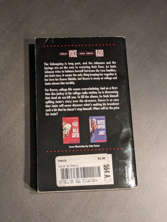 Voice on the Radio, The (Face on the Milk Carton Series) by Caroline B. Cooney - Vintage Paperback